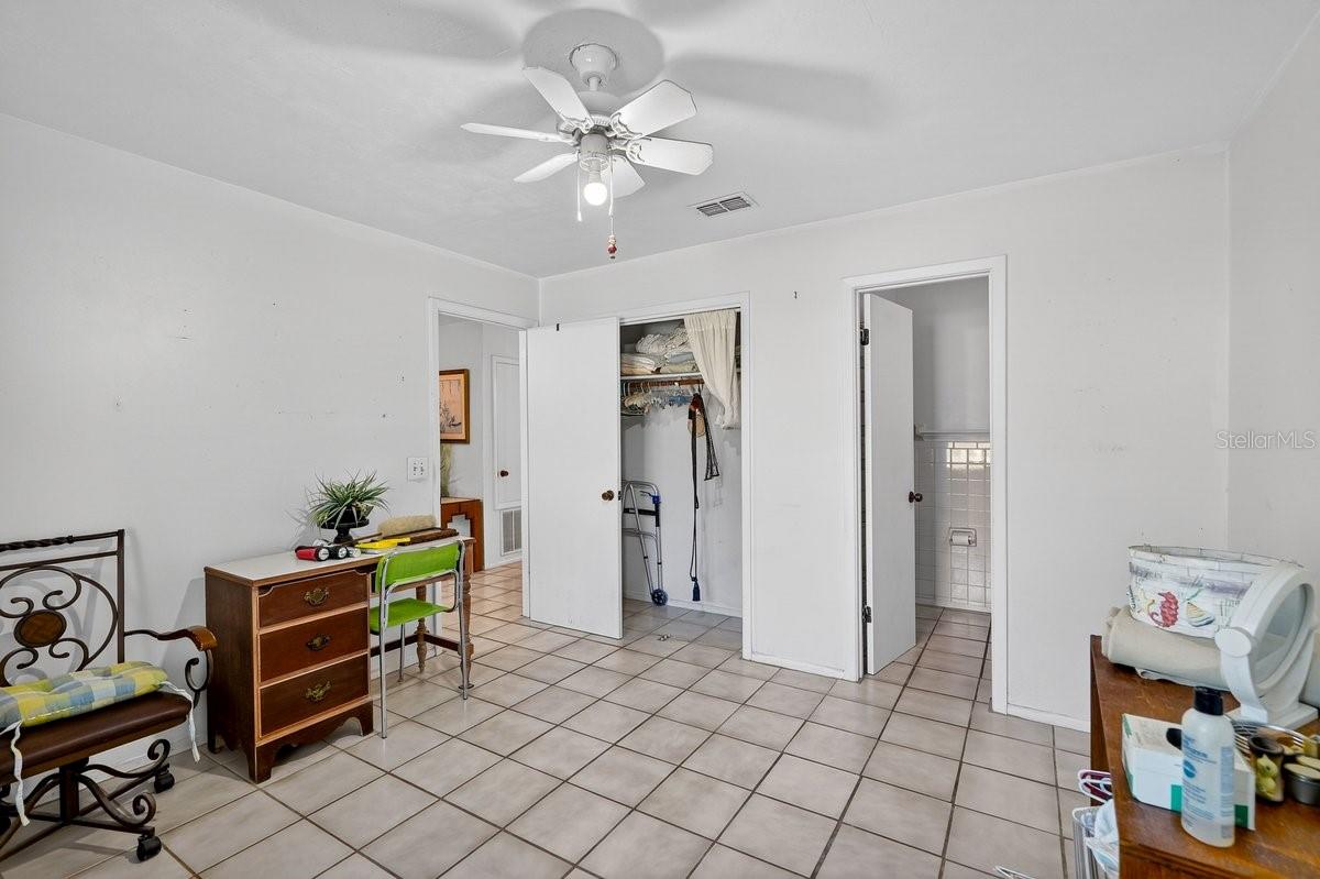 Image 13 of 40 For 5 General Doolittle Road