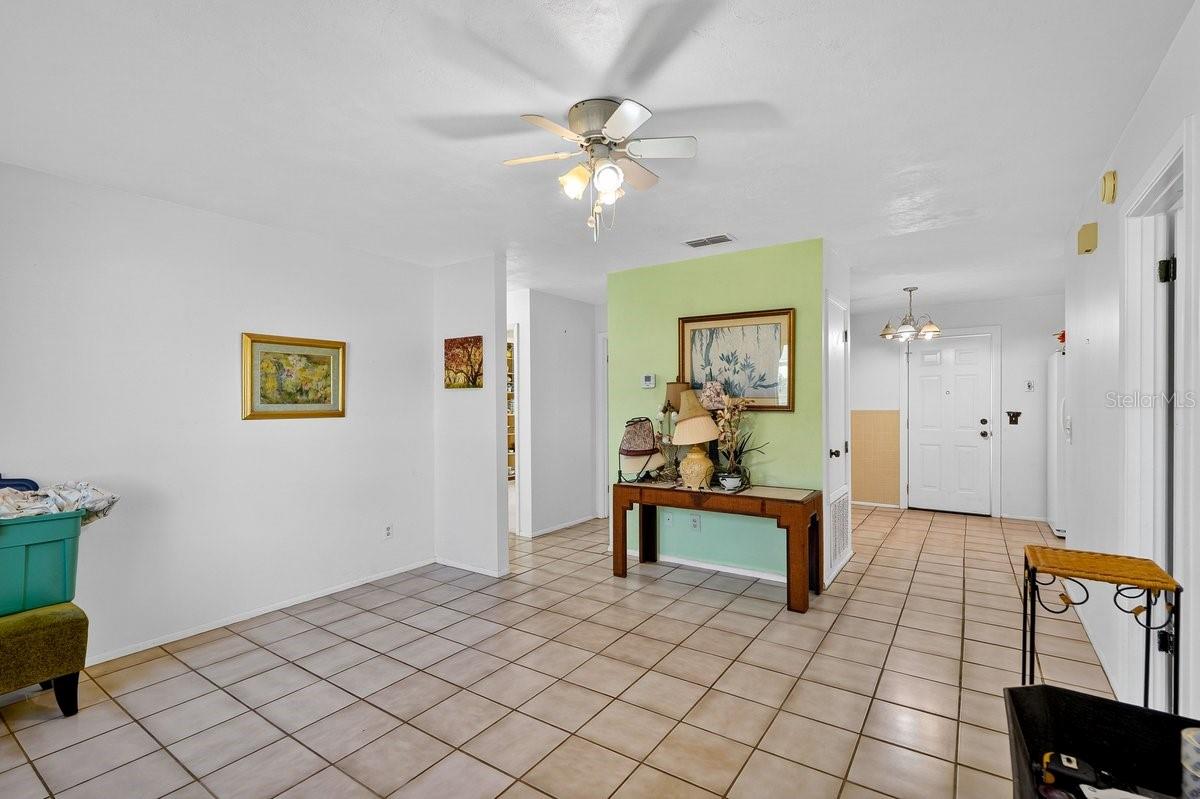 Image 6 of 40 For 5 General Doolittle Road