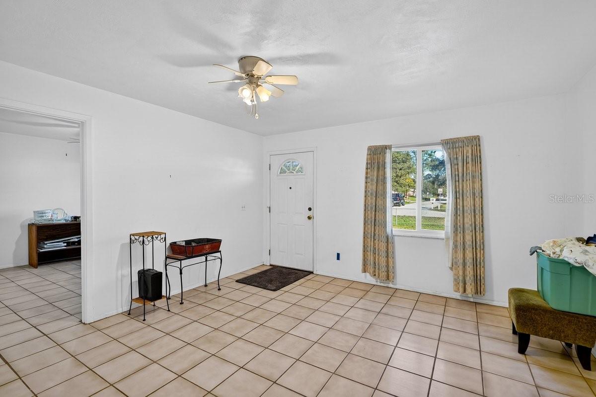 Image 7 of 40 For 5 General Doolittle Road