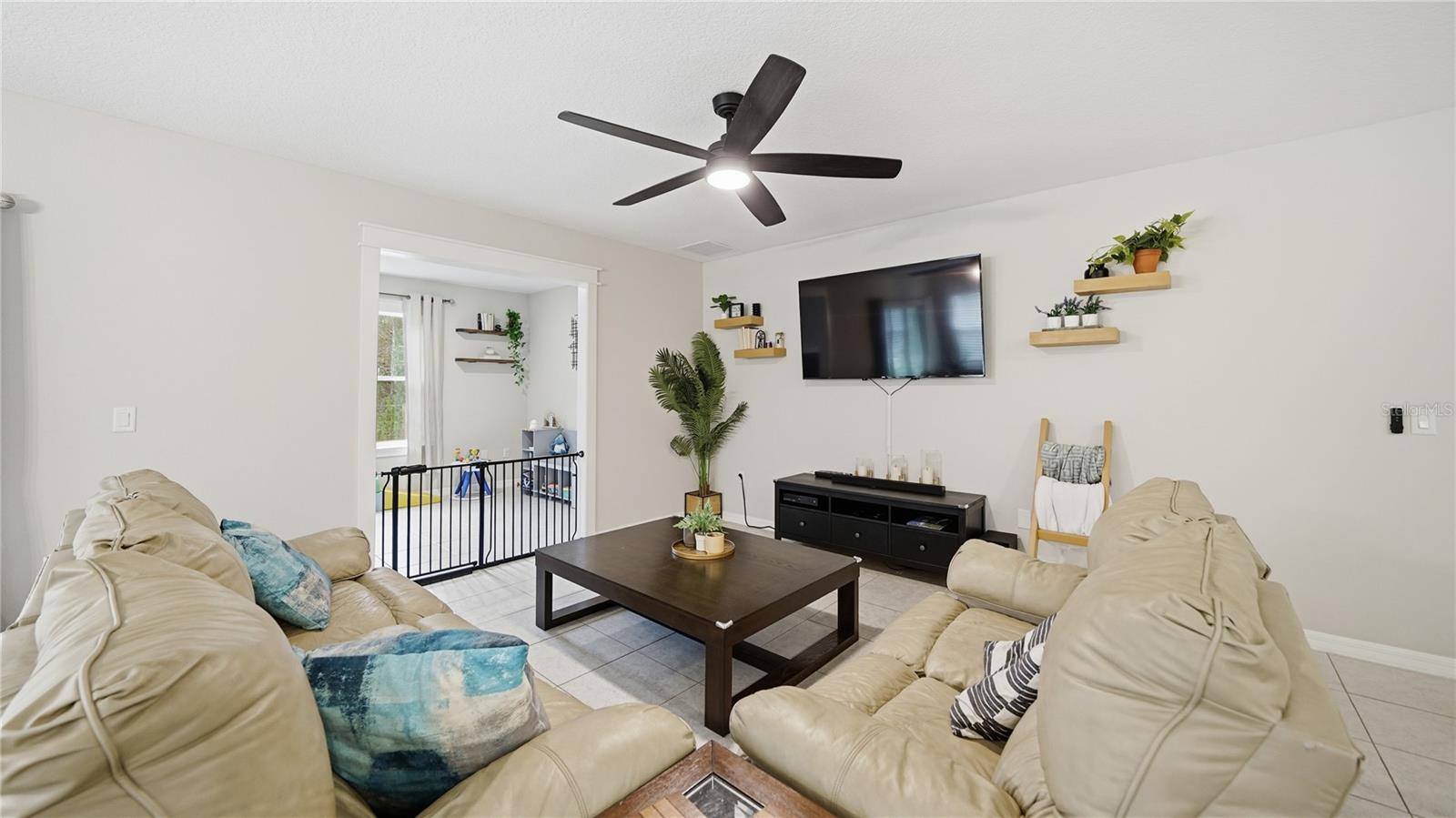 Image 30 of 53 For 4555 Alvin Street