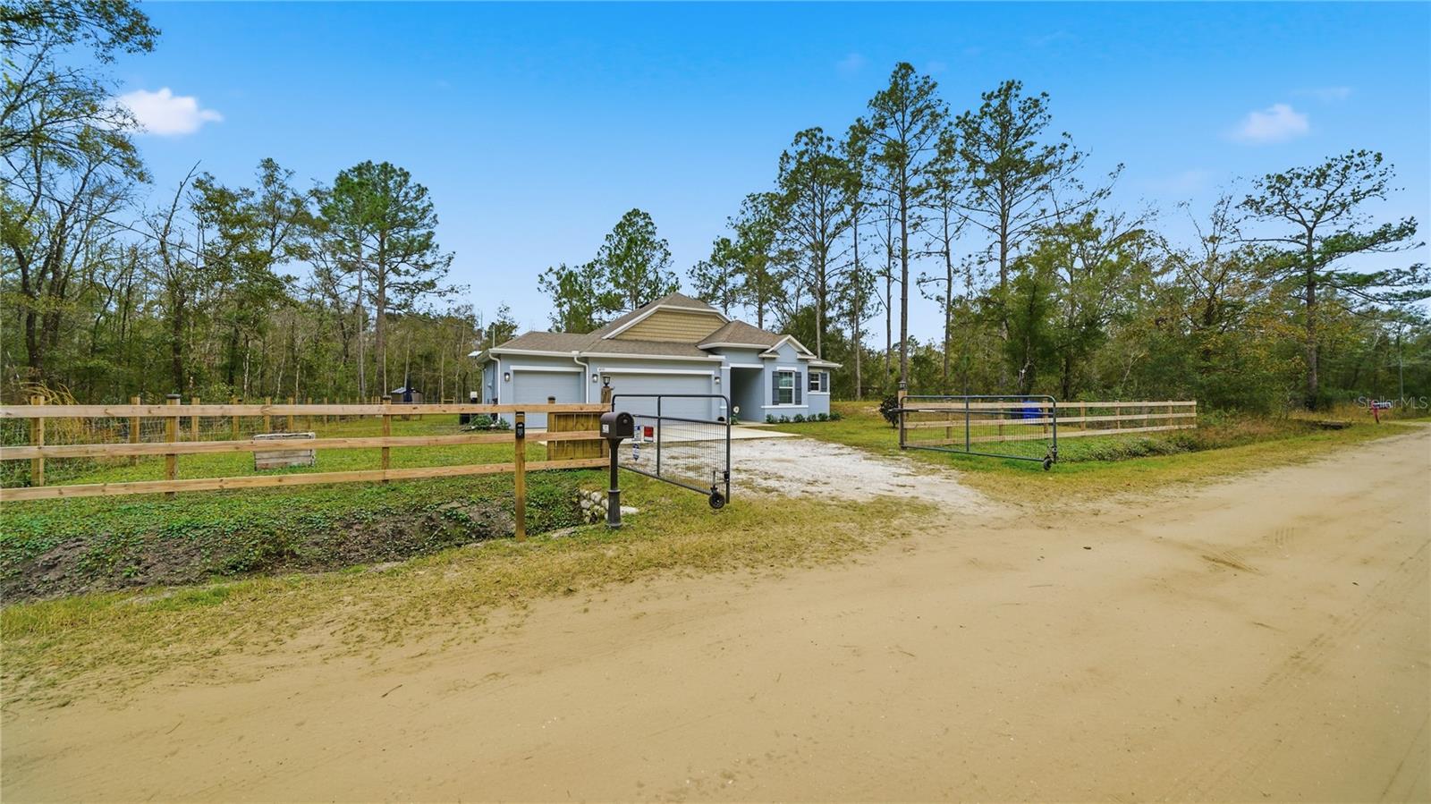 Image 46 of 53 For 4555 Alvin Street