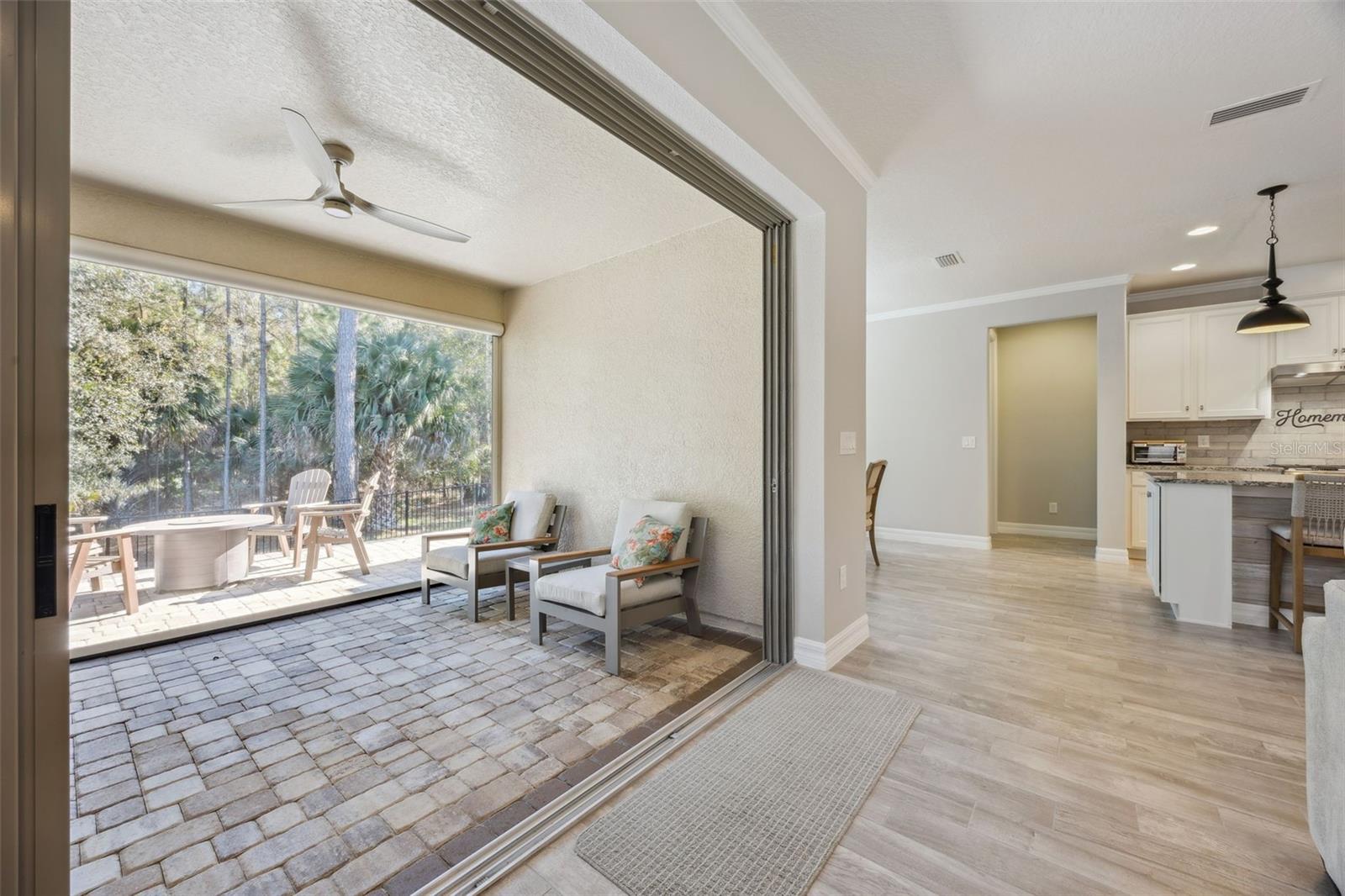 Image 44 of 88 For 76 Artist Oaks Court