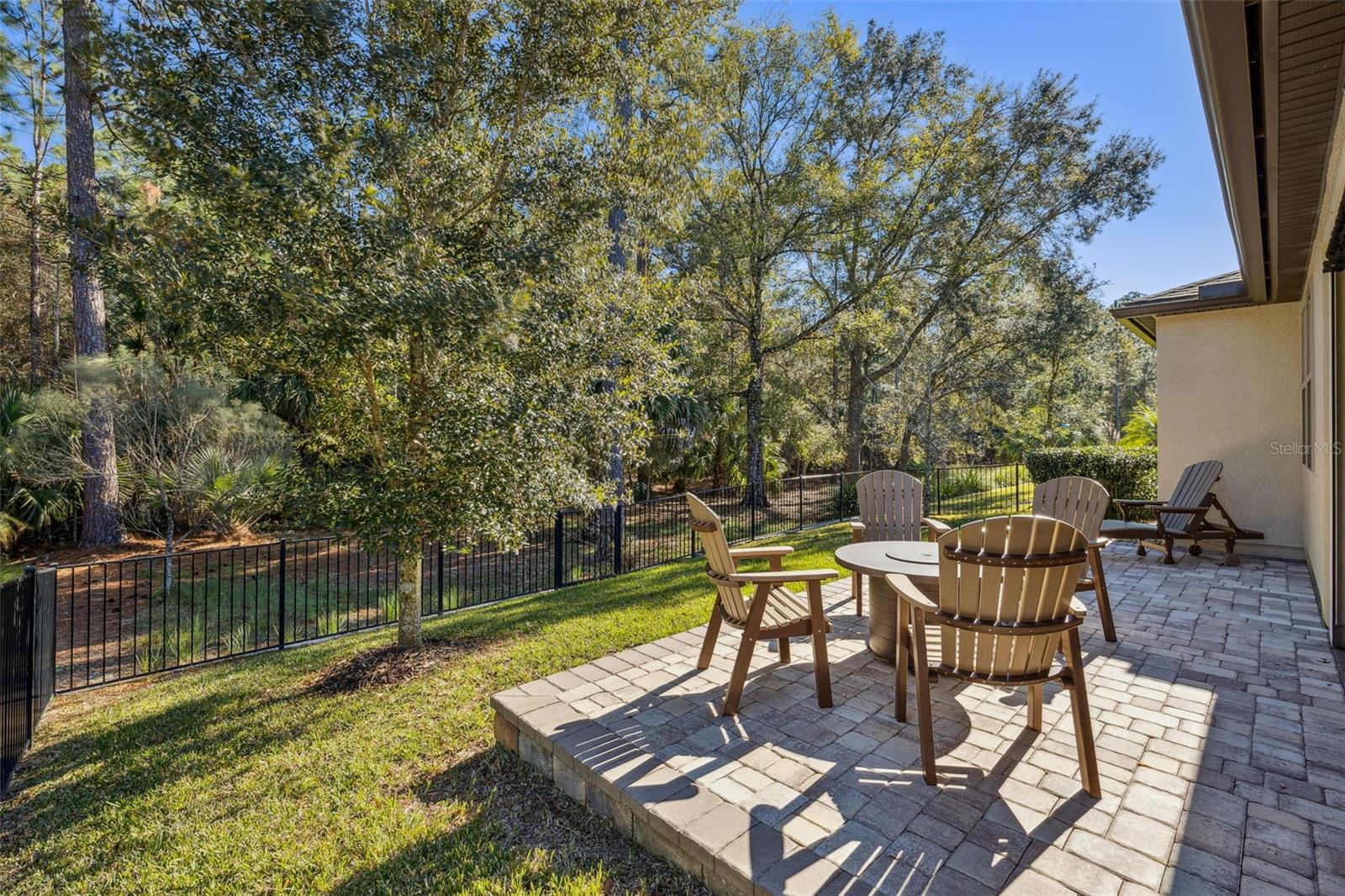 Image 48 of 88 For 76 Artist Oaks Court