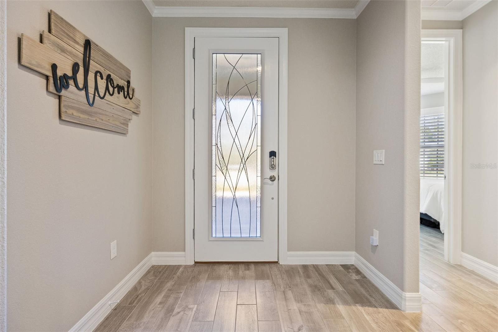 Image 5 of 88 For 76 Artist Oaks Court