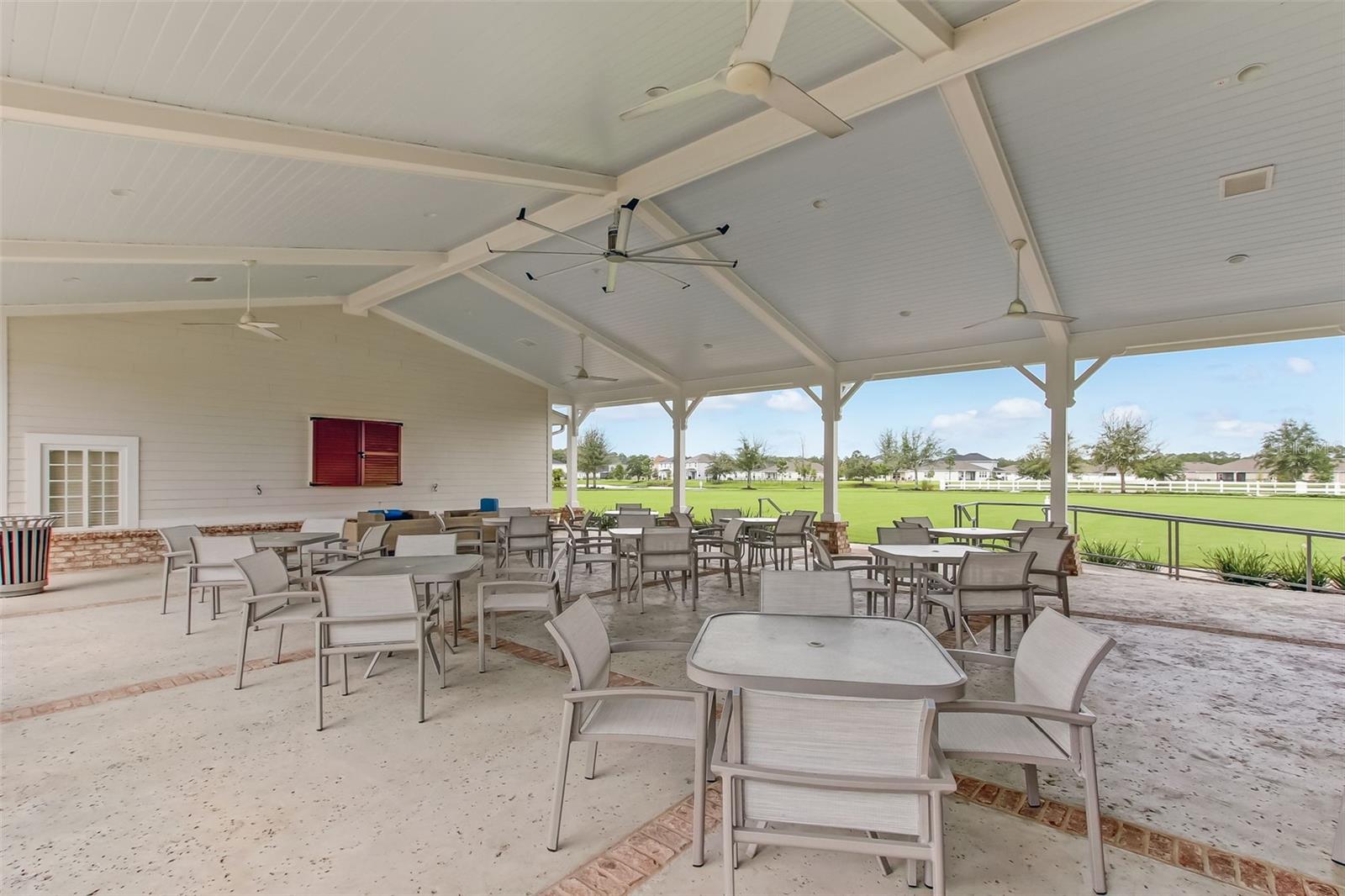 Image 56 of 88 For 76 Artist Oaks Court