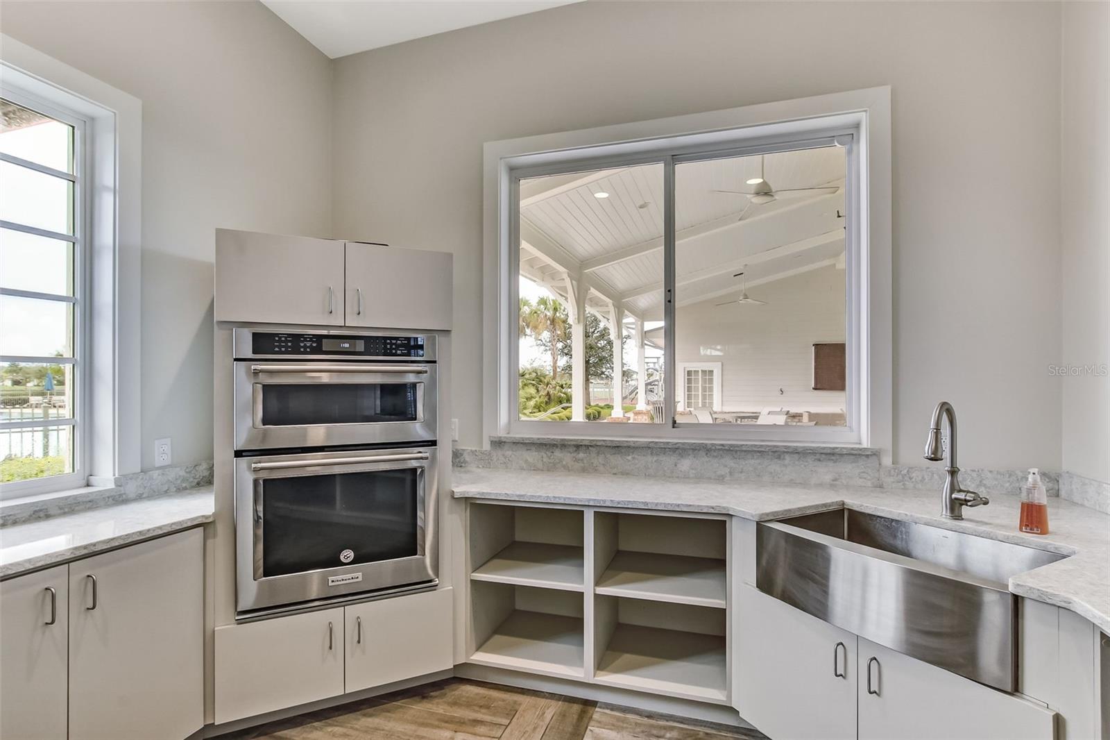 Image 57 of 88 For 76 Artist Oaks Court