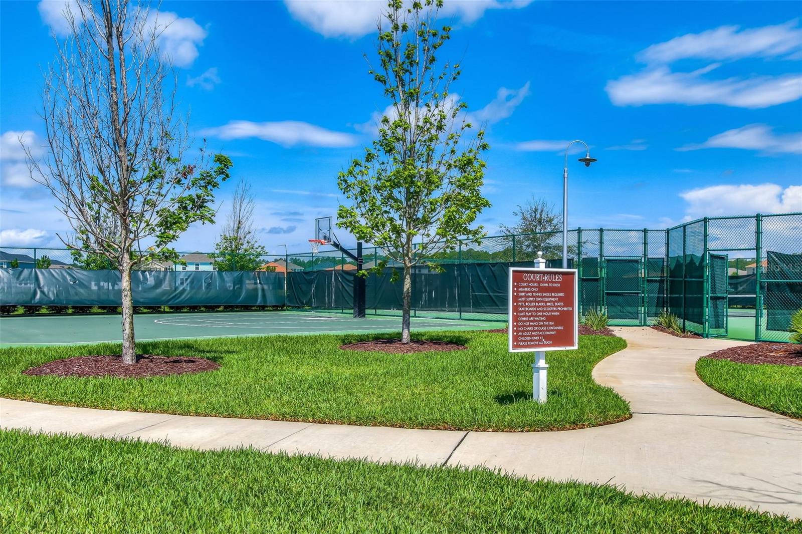 Image 81 of 88 For 76 Artist Oaks Court