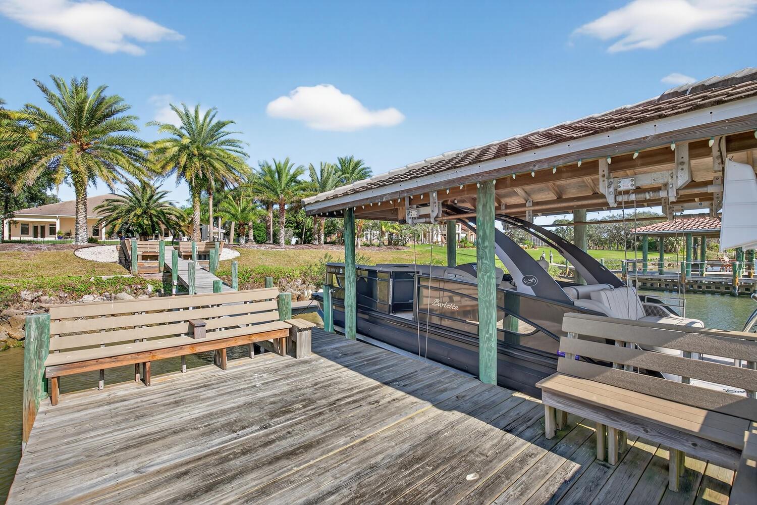 Image 26 of 97 For 7 Capri Court