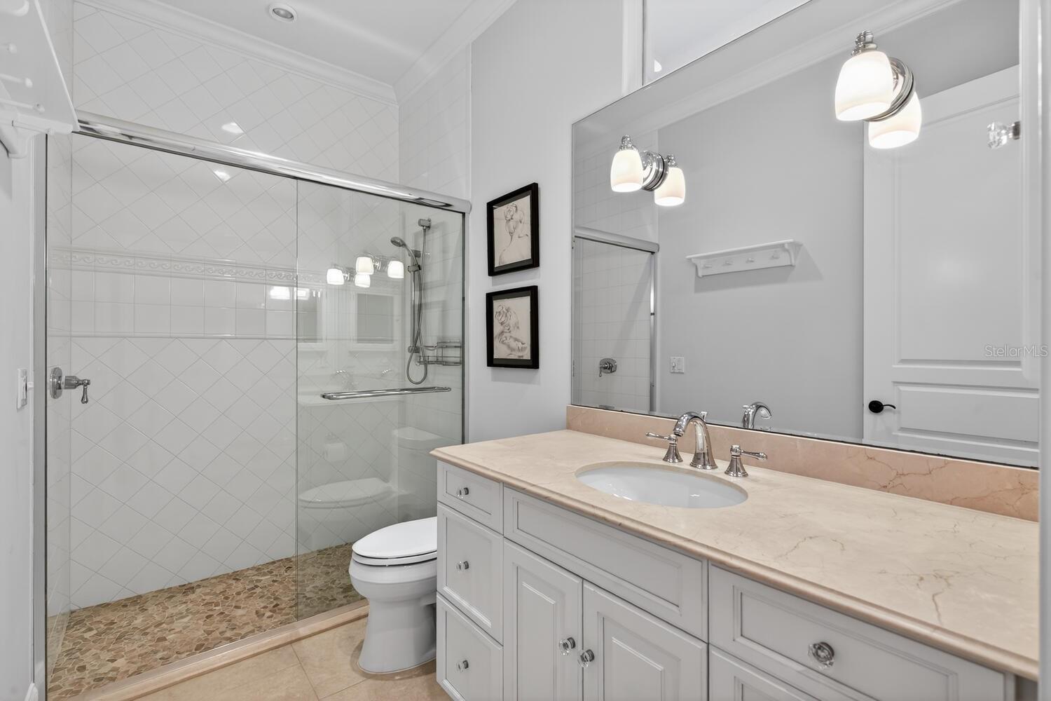 Image 40 of 97 For 7 Capri Court