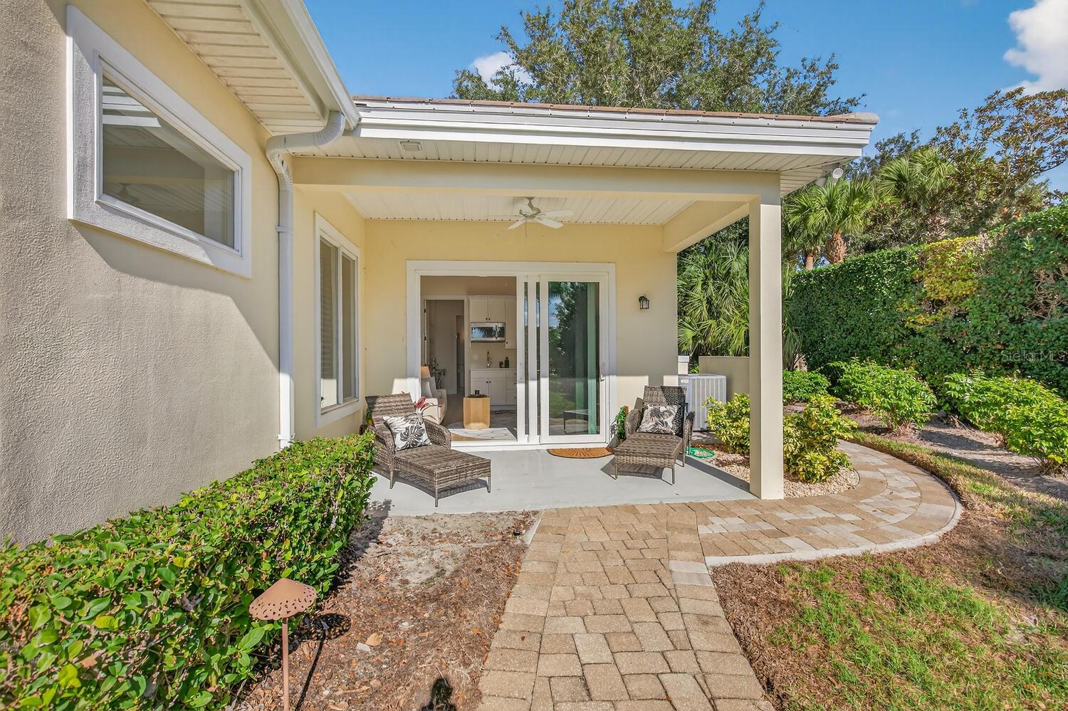 Image 45 of 97 For 7 Capri Court