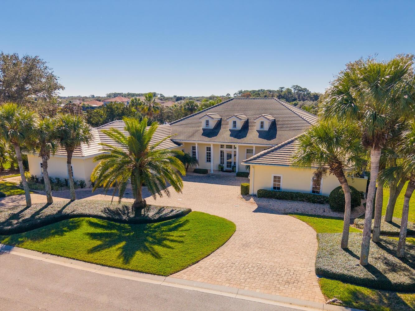 Image 72 of 97 For 7 Capri Court