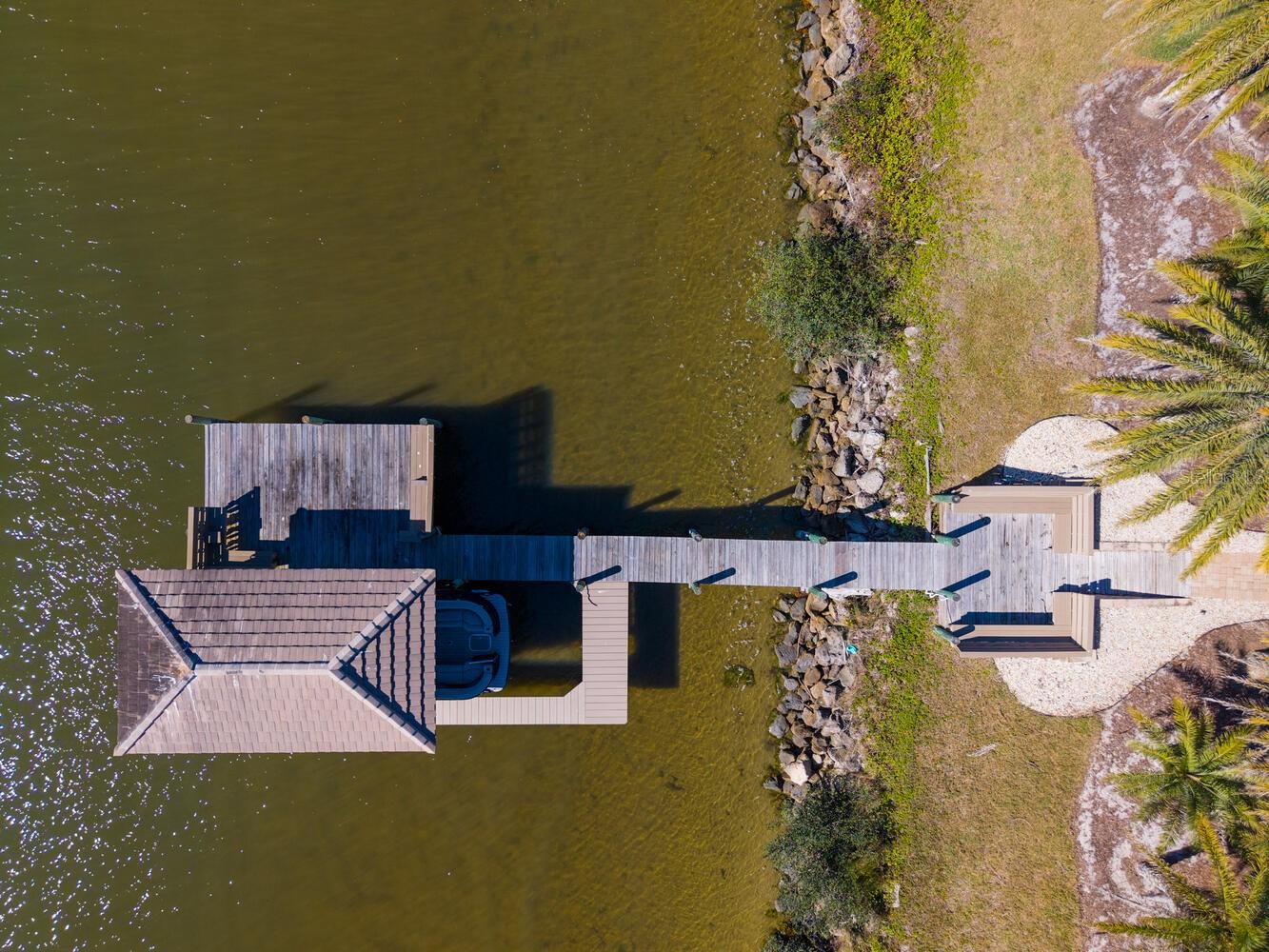 Image 73 of 97 For 7 Capri Court