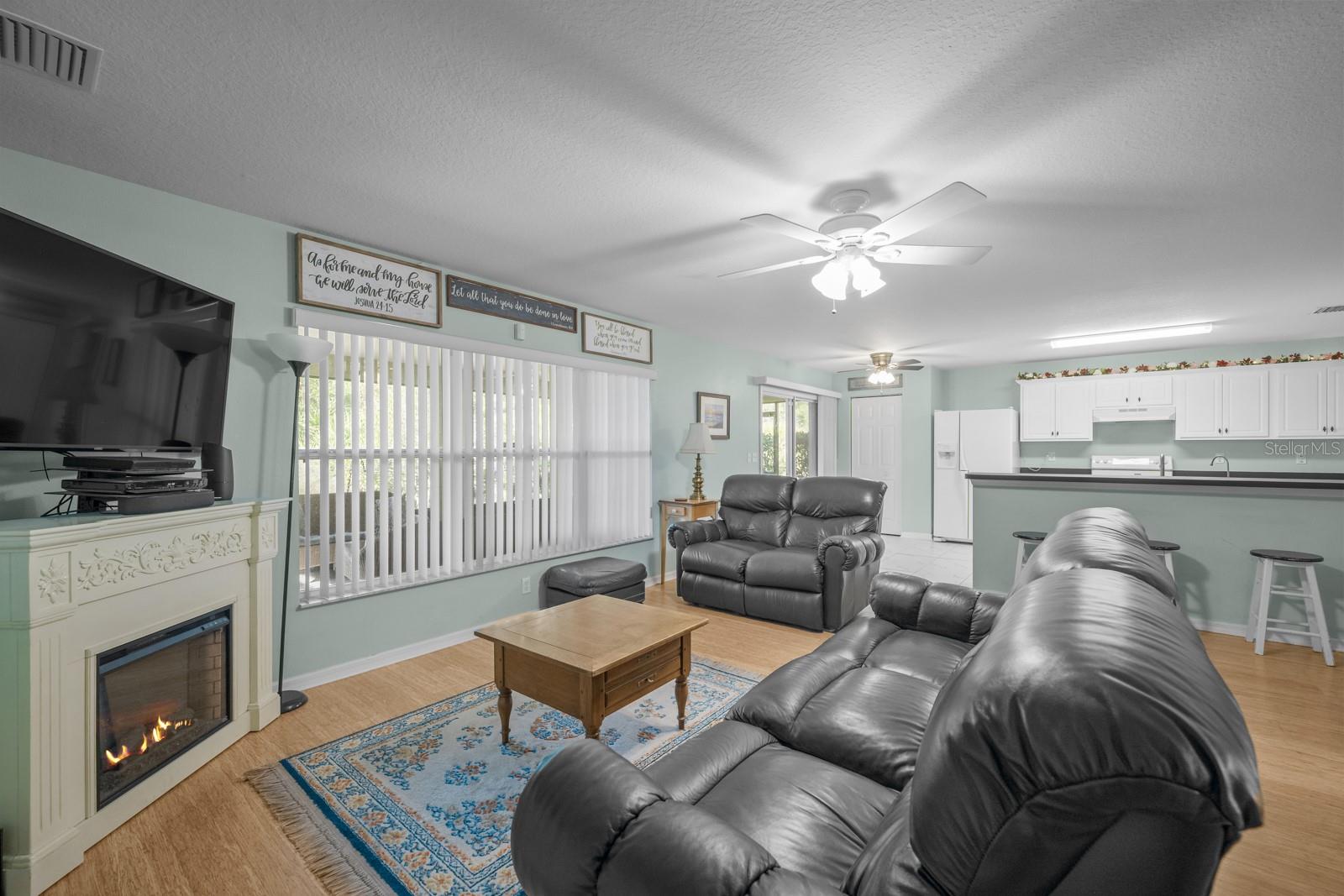 Image 23 of 83 For 14 Burnley Place