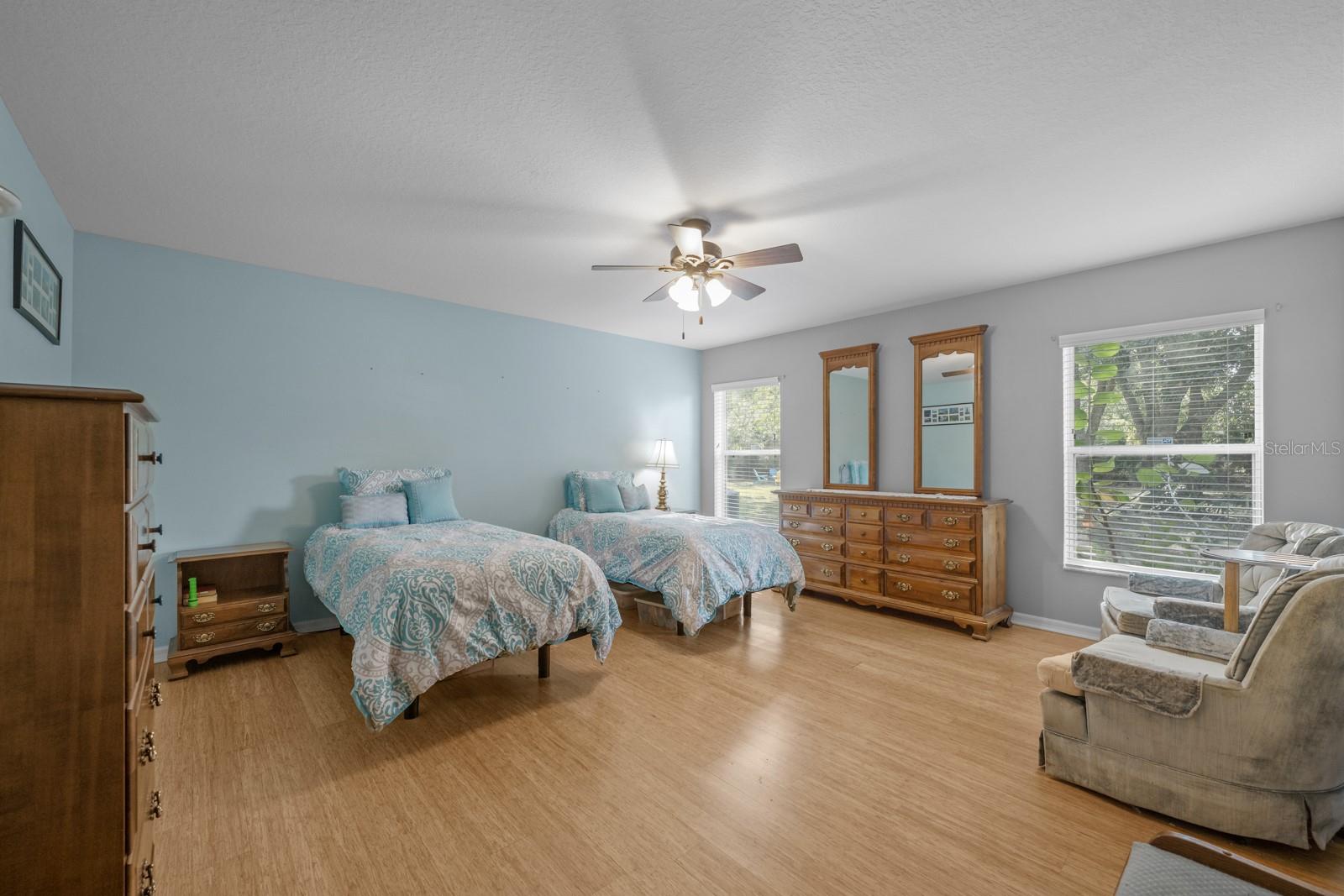 Image 28 of 83 For 14 Burnley Place