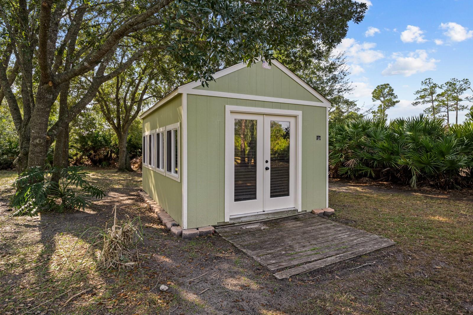 Image 43 of 83 For 14 Burnley Place