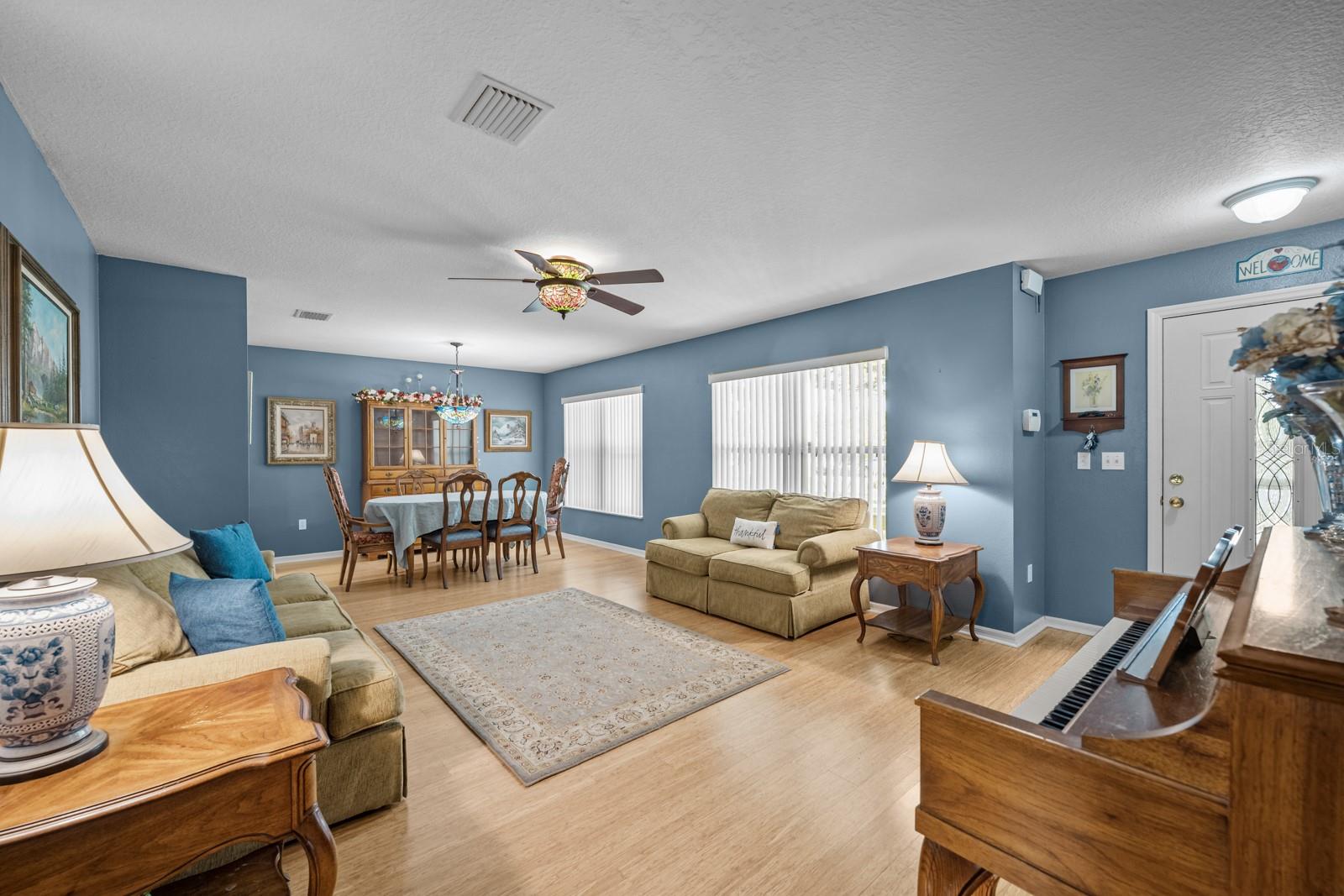 Image 7 of 83 For 14 Burnley Place