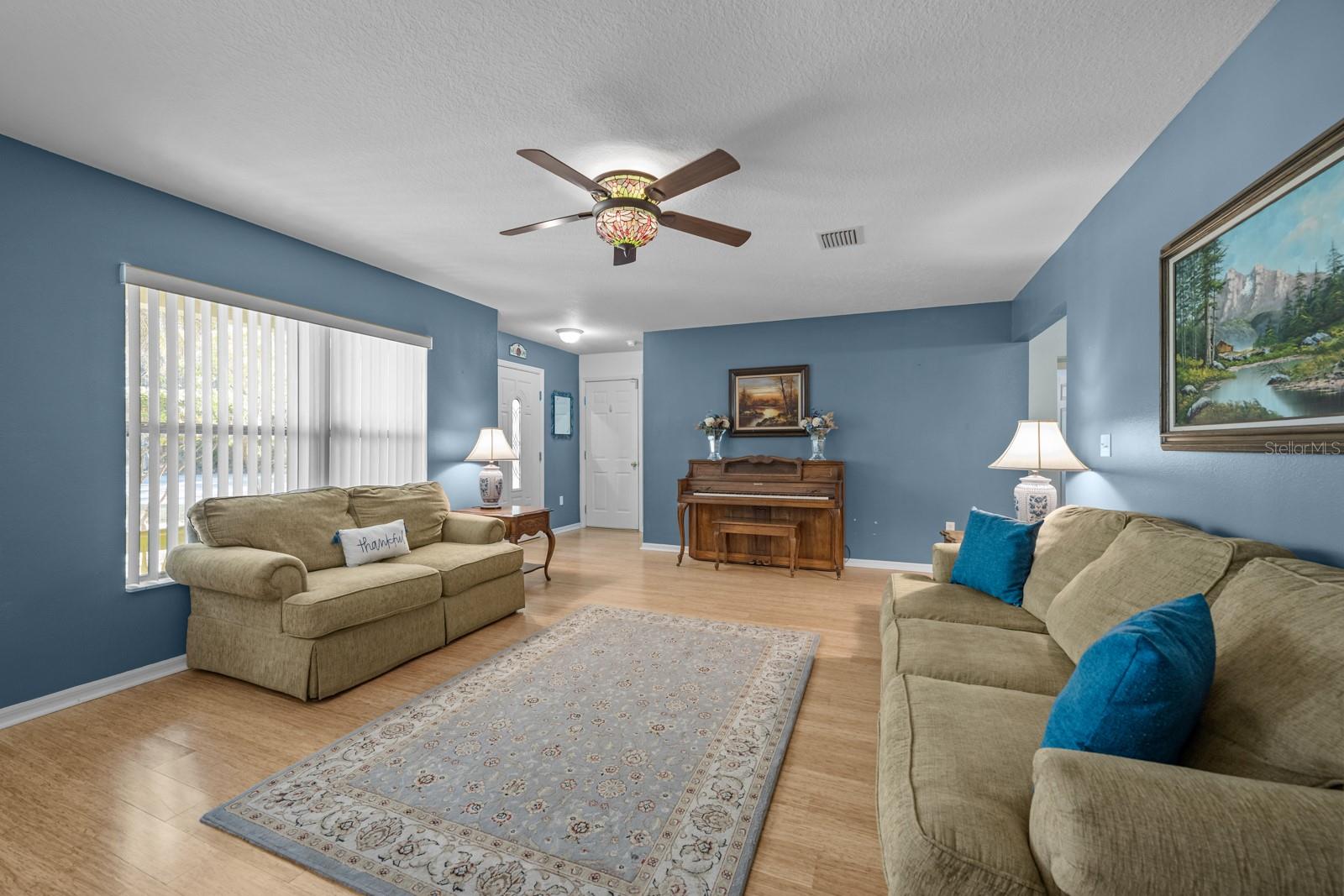 Image 8 of 83 For 14 Burnley Place