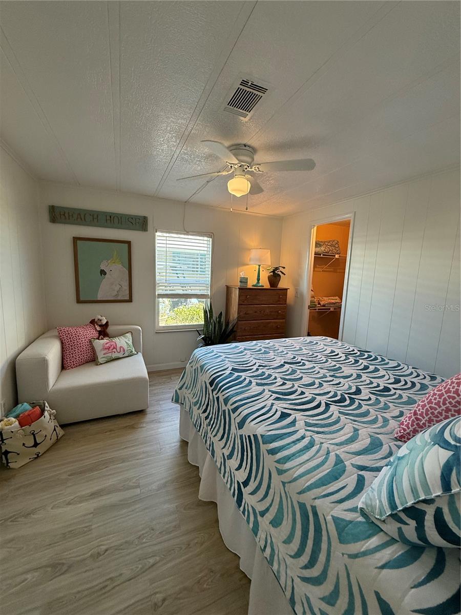 Image 21 of 38 For 207 Monitor Drive