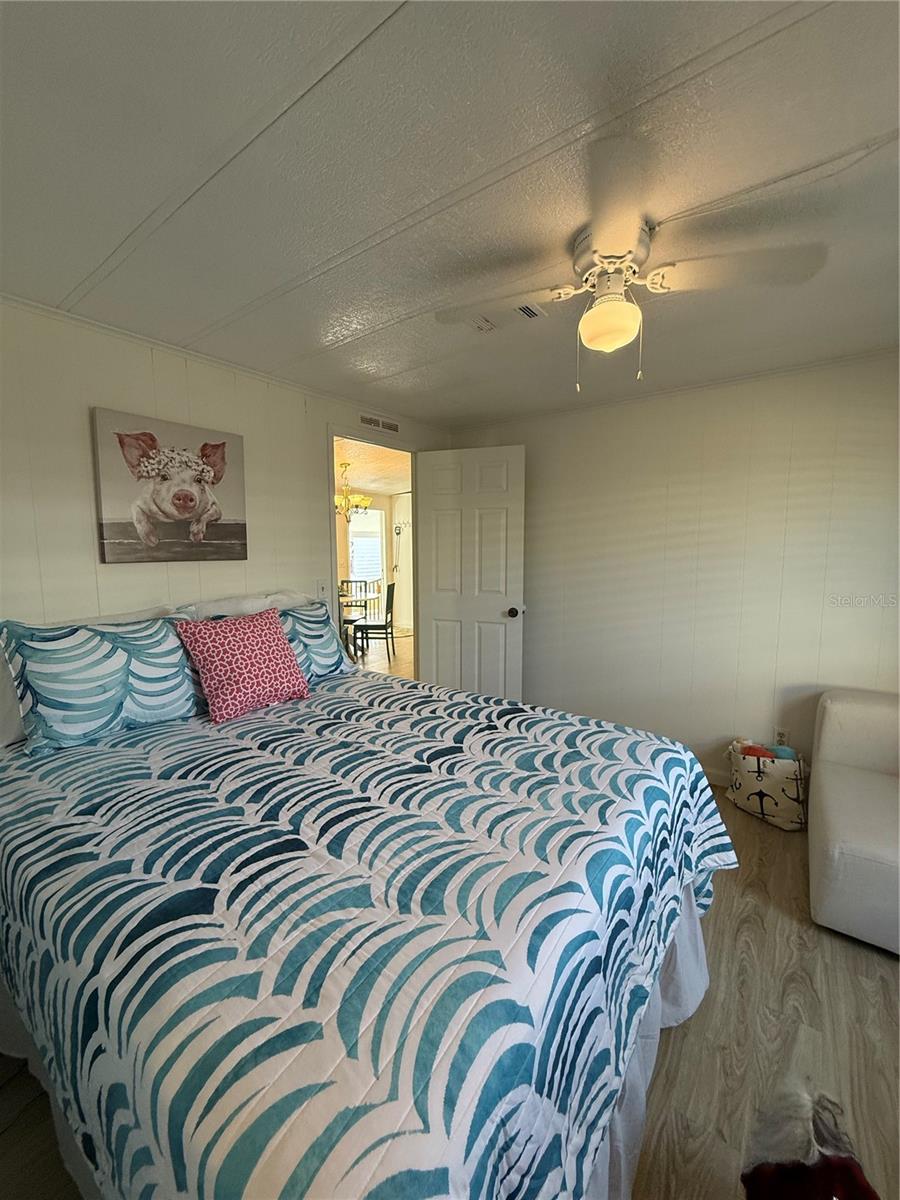 Image 23 of 38 For 207 Monitor Drive