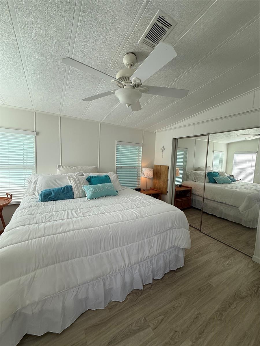 Image 26 of 38 For 207 Monitor Drive