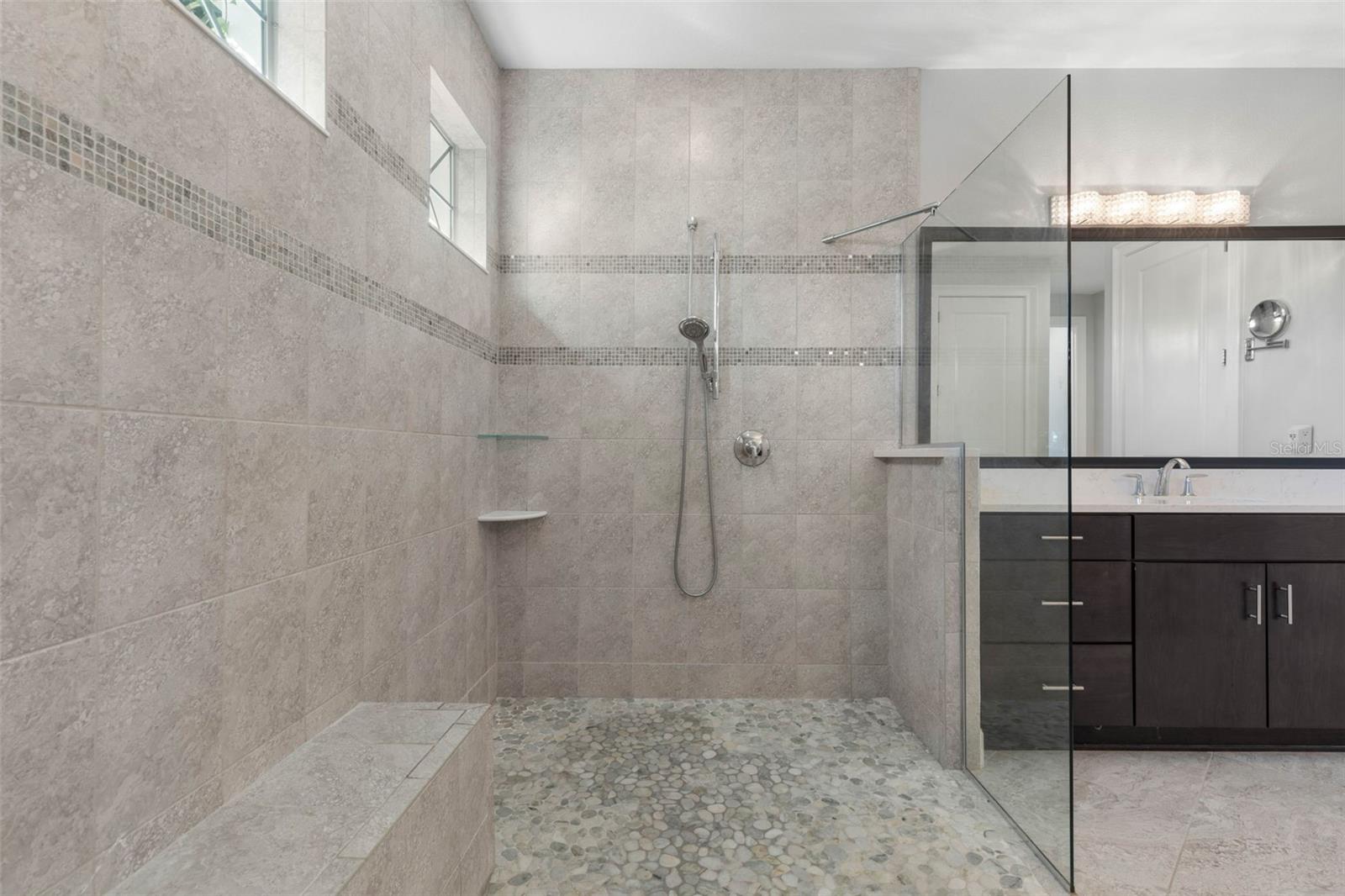 Image 29 of 92 For 173 Island Estates Parkway