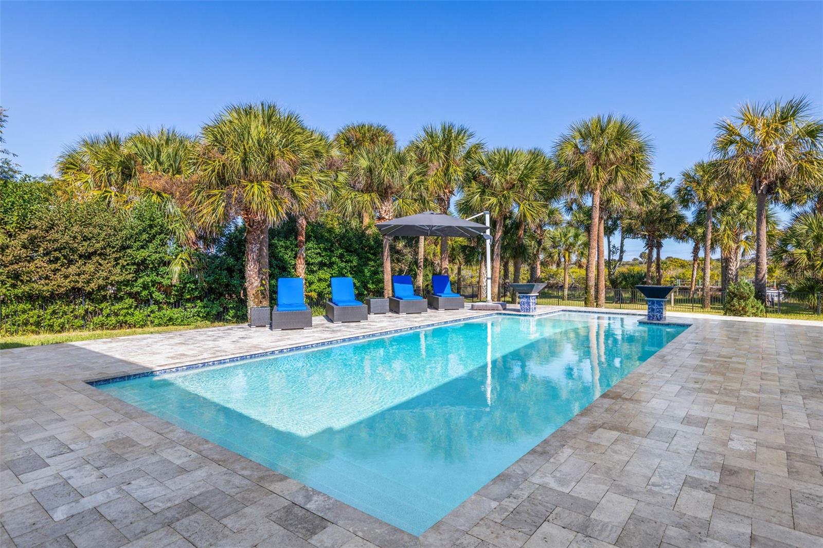 Image 38 of 92 For 173 Island Estates Parkway