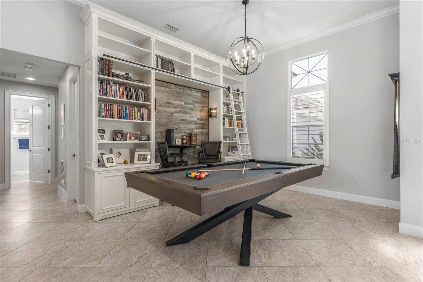 Image 52 of 92 For 173 Island Estates Parkway