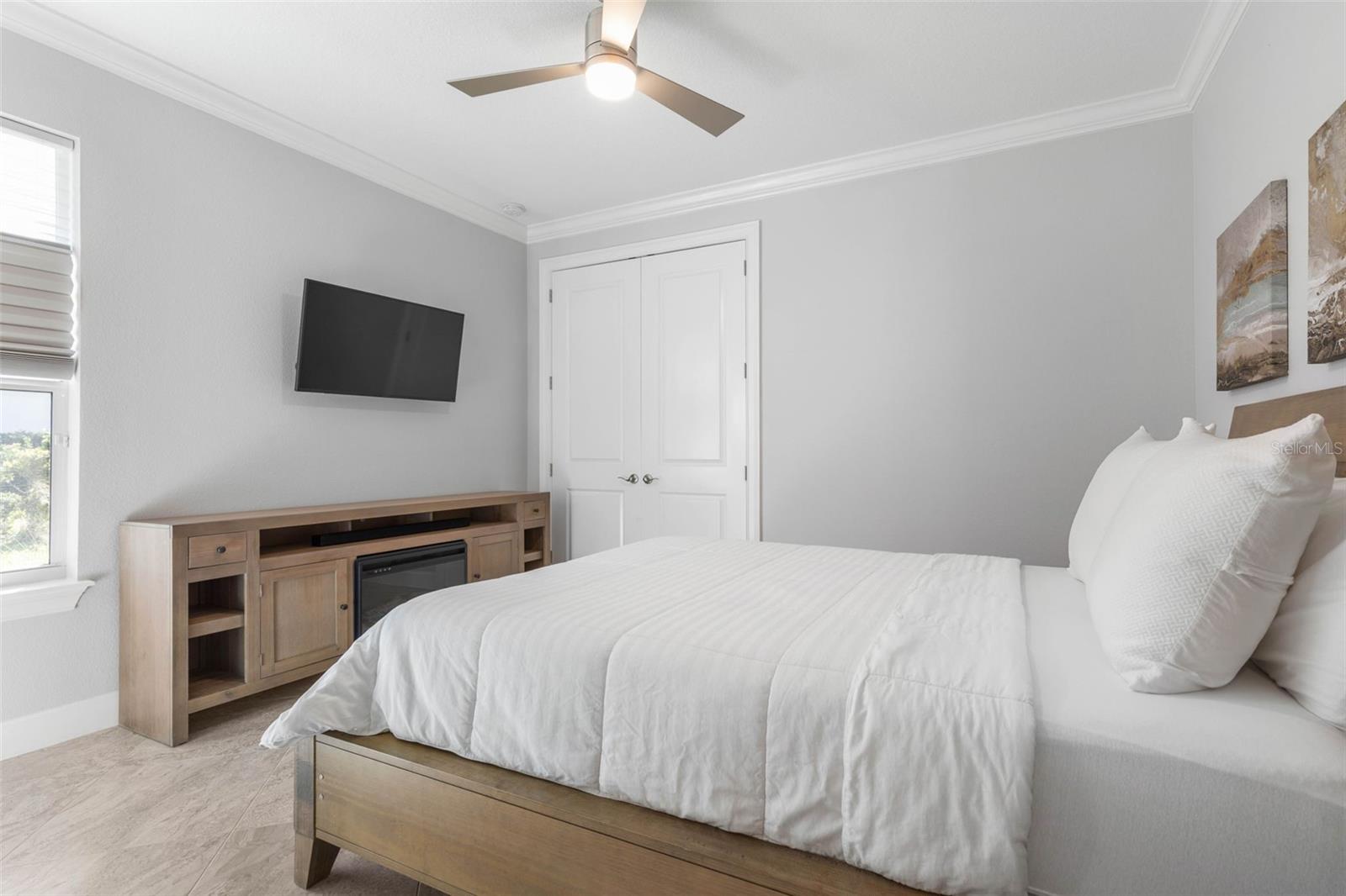 Image 56 of 92 For 173 Island Estates Parkway