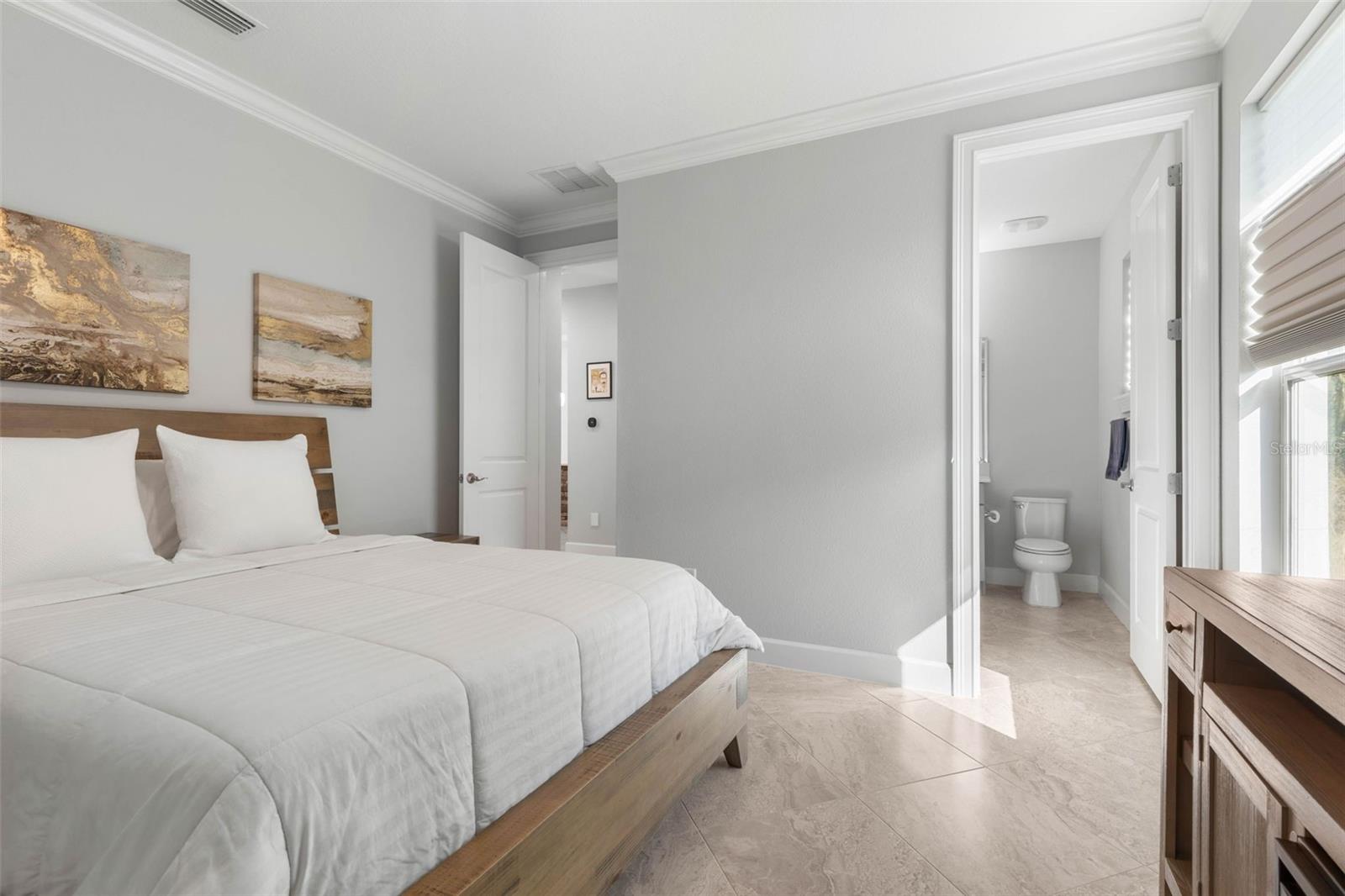 Image 57 of 92 For 173 Island Estates Parkway