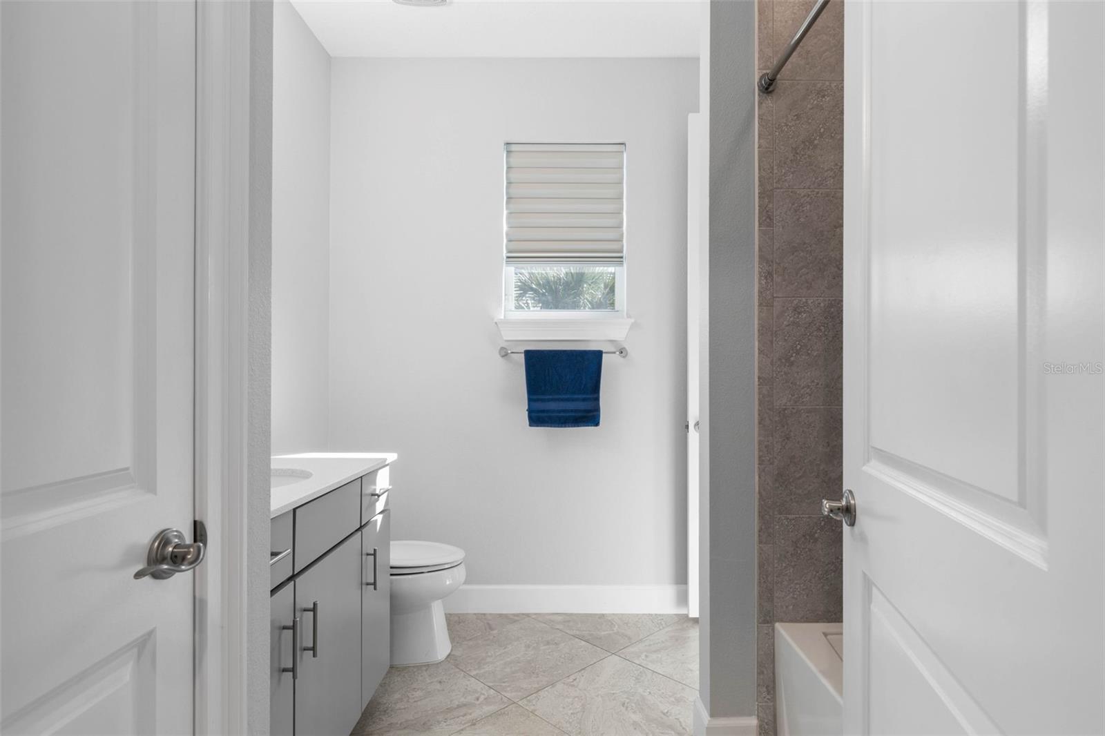 Image 60 of 92 For 173 Island Estates Parkway