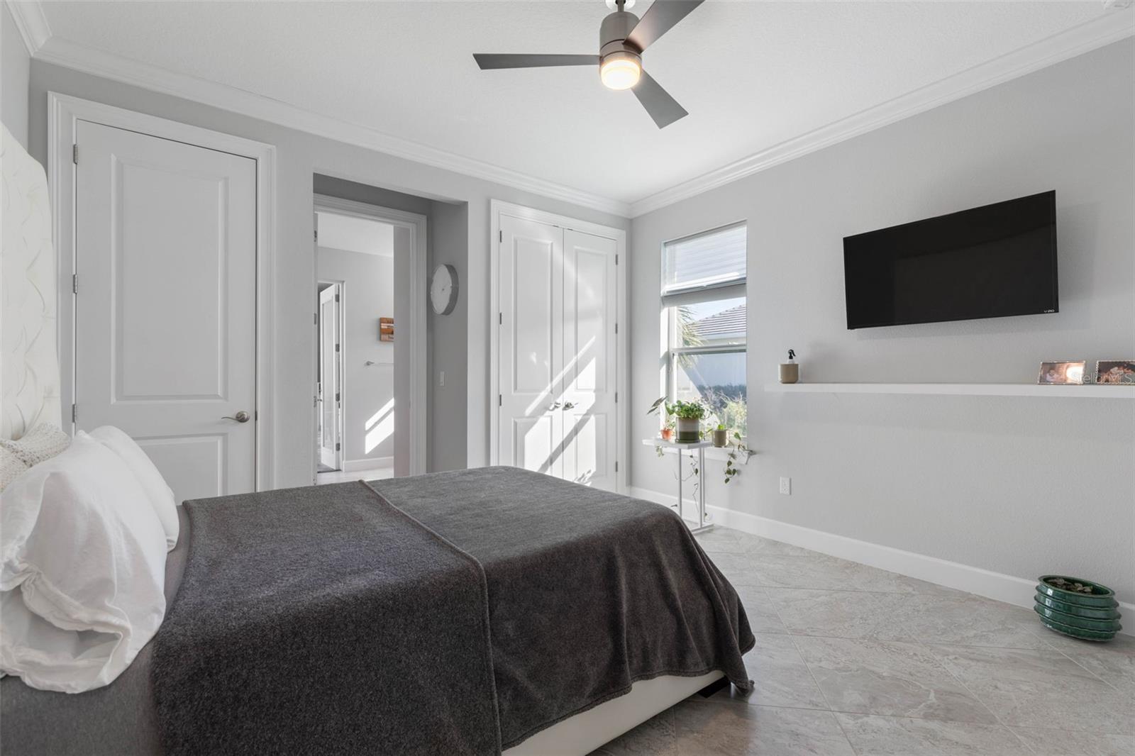 Image 61 of 92 For 173 Island Estates Parkway