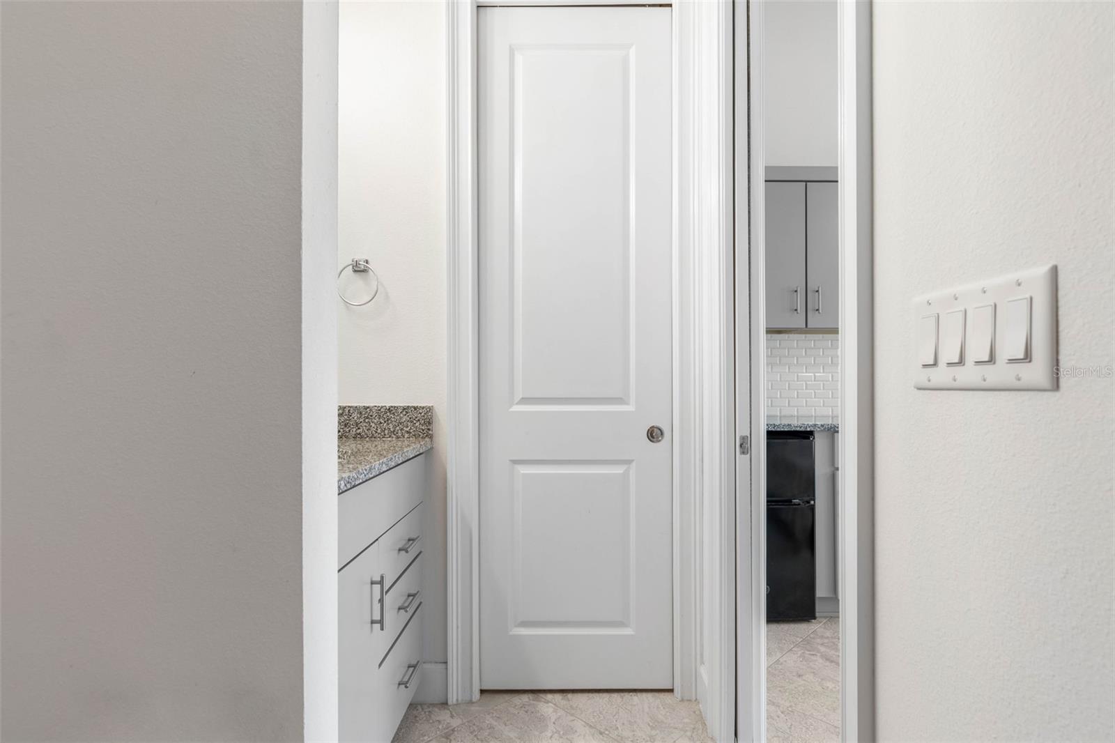 Image 65 of 92 For 173 Island Estates Parkway