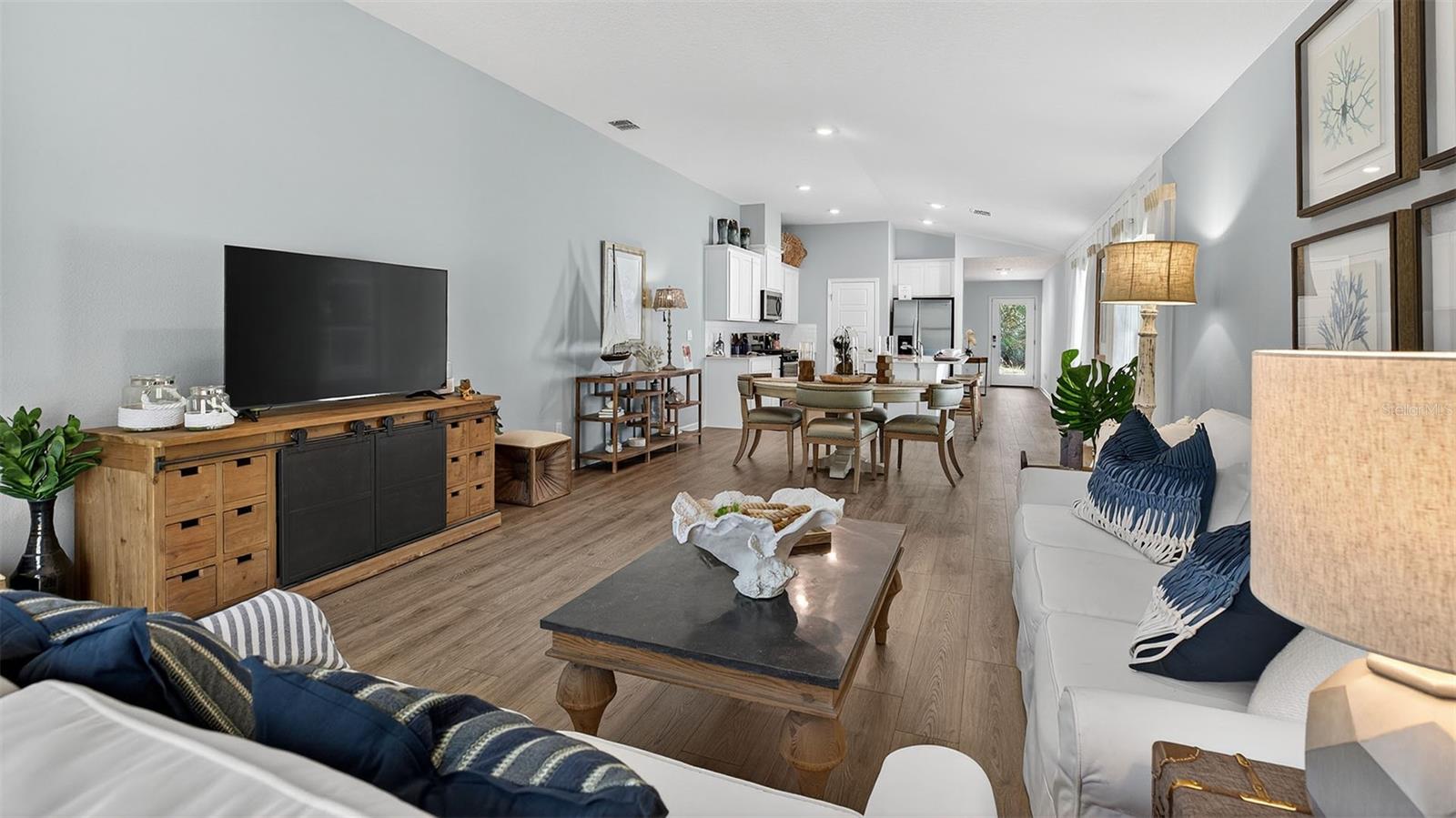 Image 13 of 56 For 24 Flagstick Lane