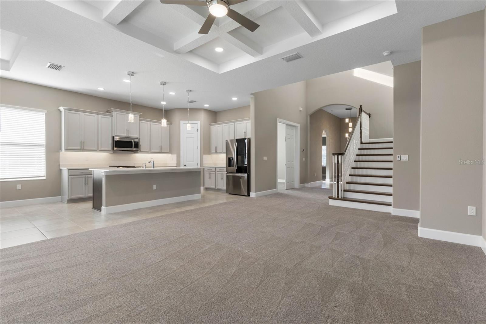 Image 14 of 82 For 7 Curtis Court