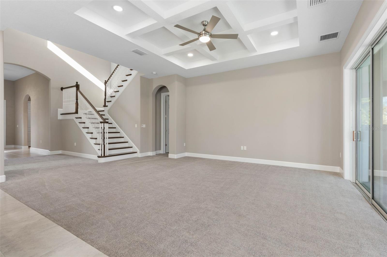 Image 15 of 82 For 7 Curtis Court