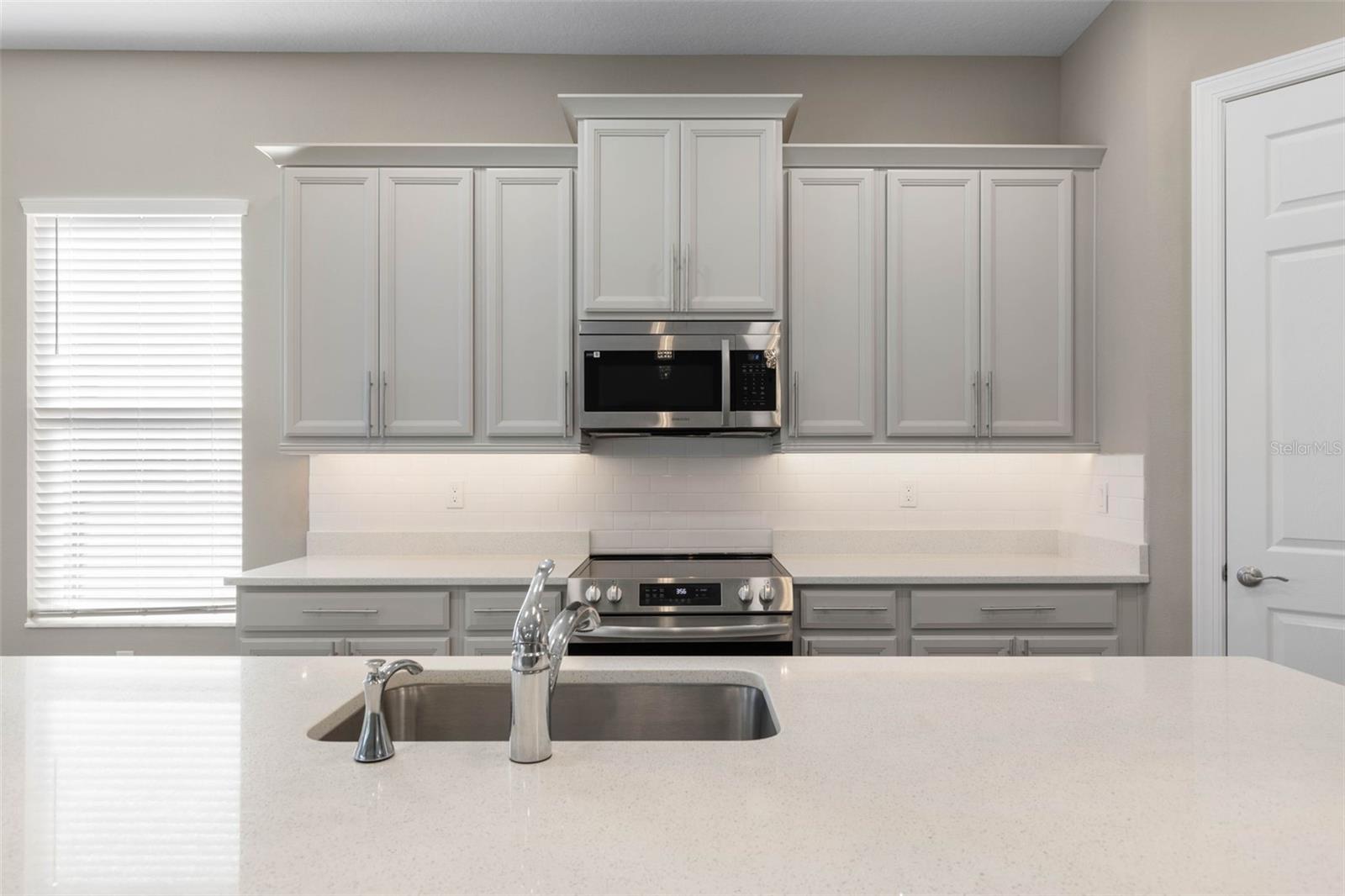 Image 24 of 82 For 7 Curtis Court