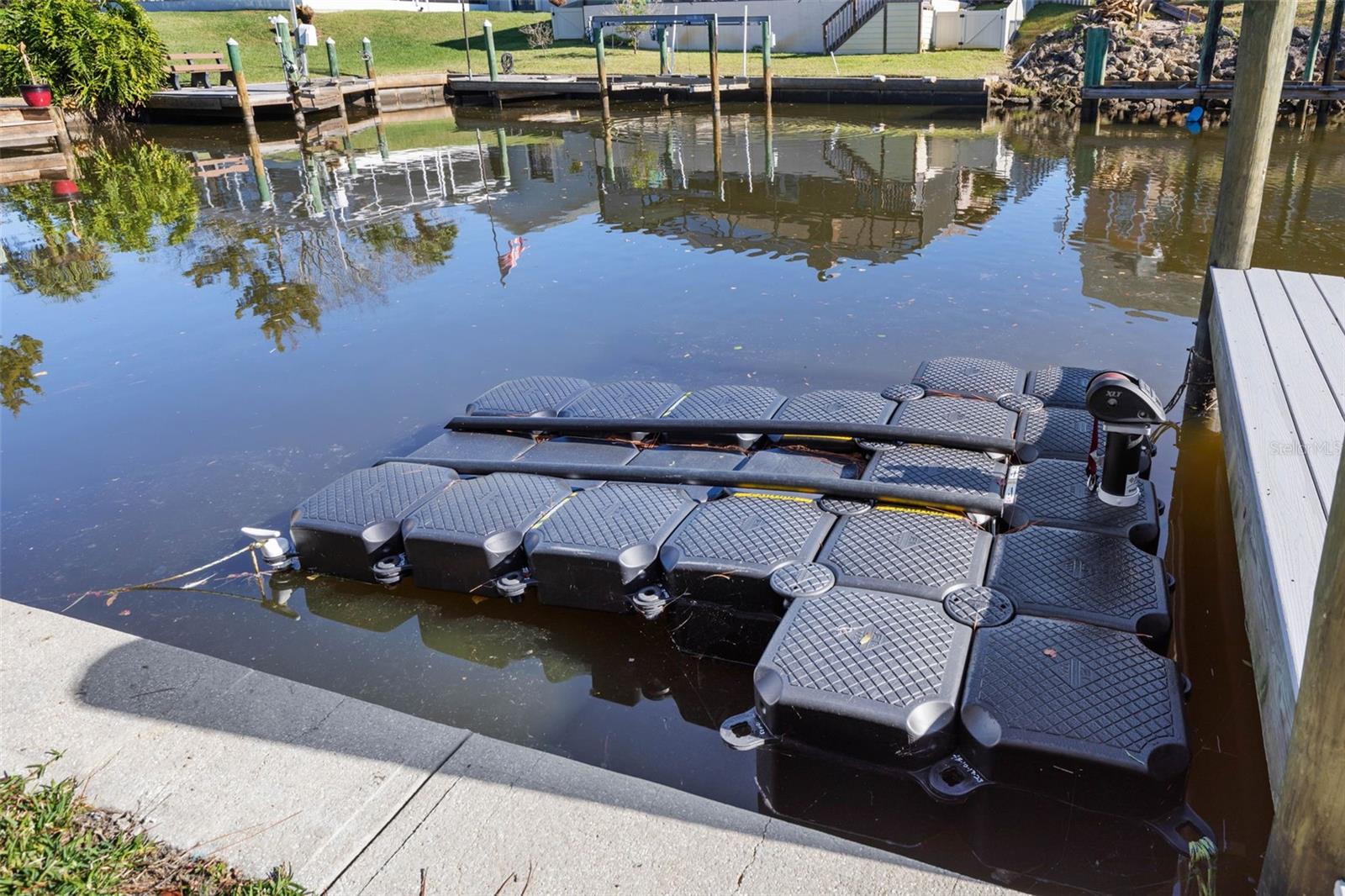 Image 35 of 82 For 7 Curtis Court