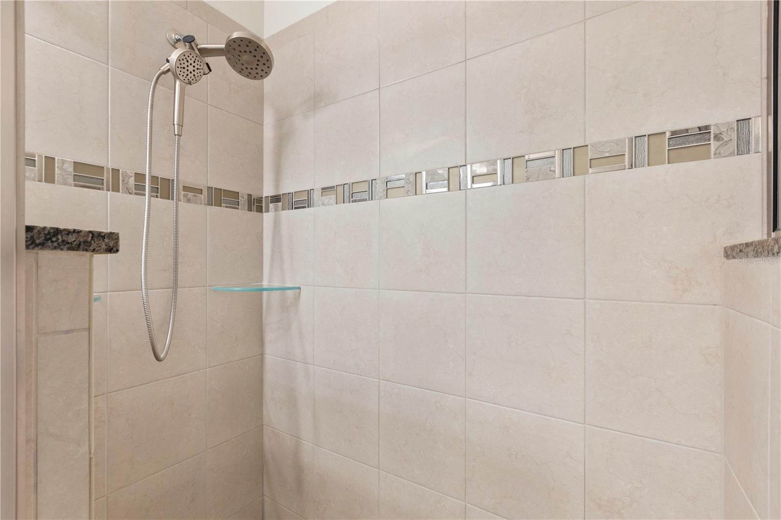 Image 17 of 28 For 10 Rale Place