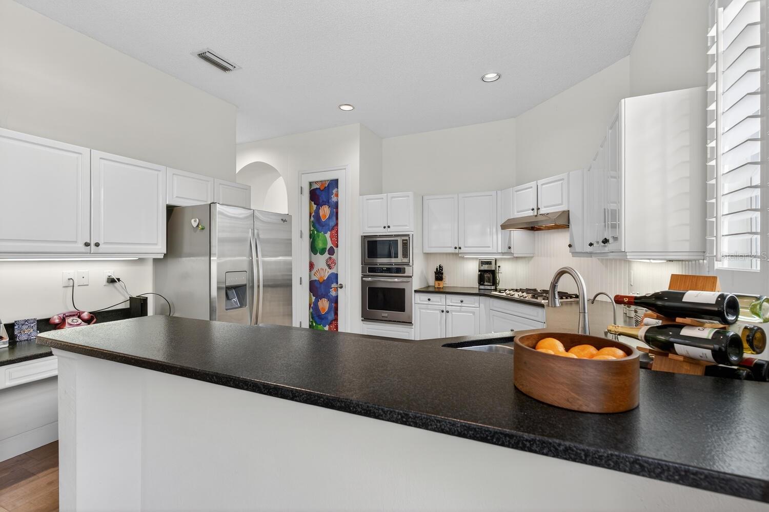 Image 17 of 94 For 8 Monterrey Drive