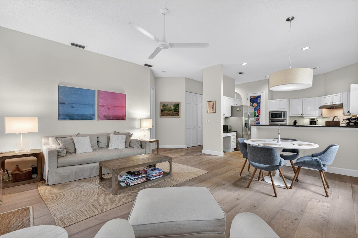 Image 24 of 94 For 8 Monterrey Drive