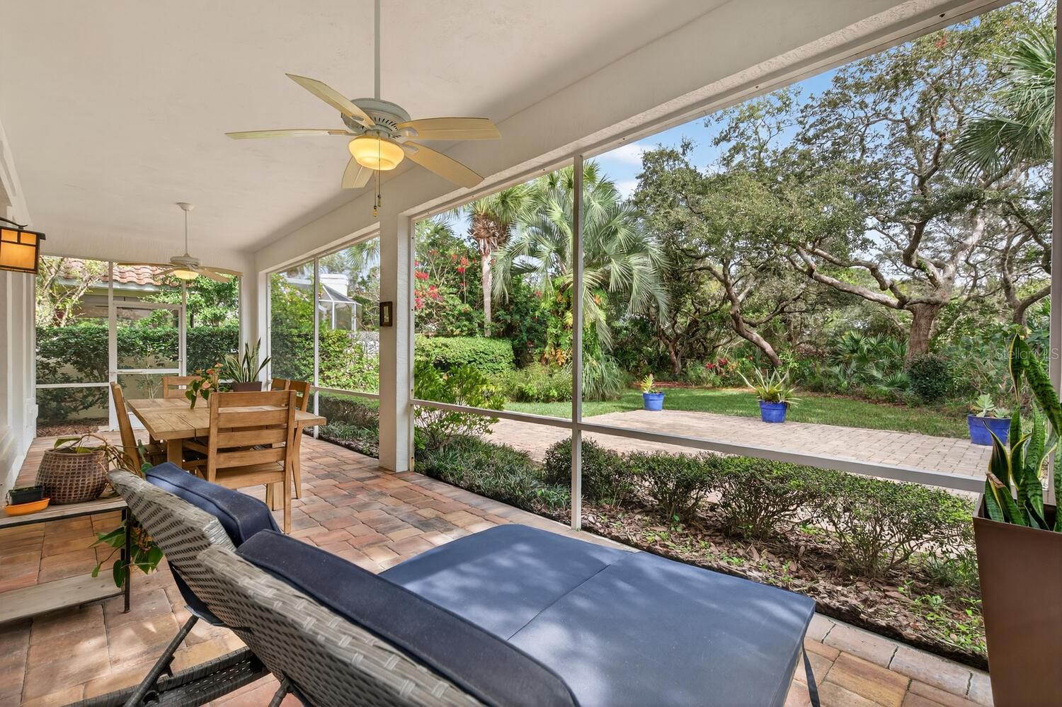 Image 28 of 94 For 8 Monterrey Drive