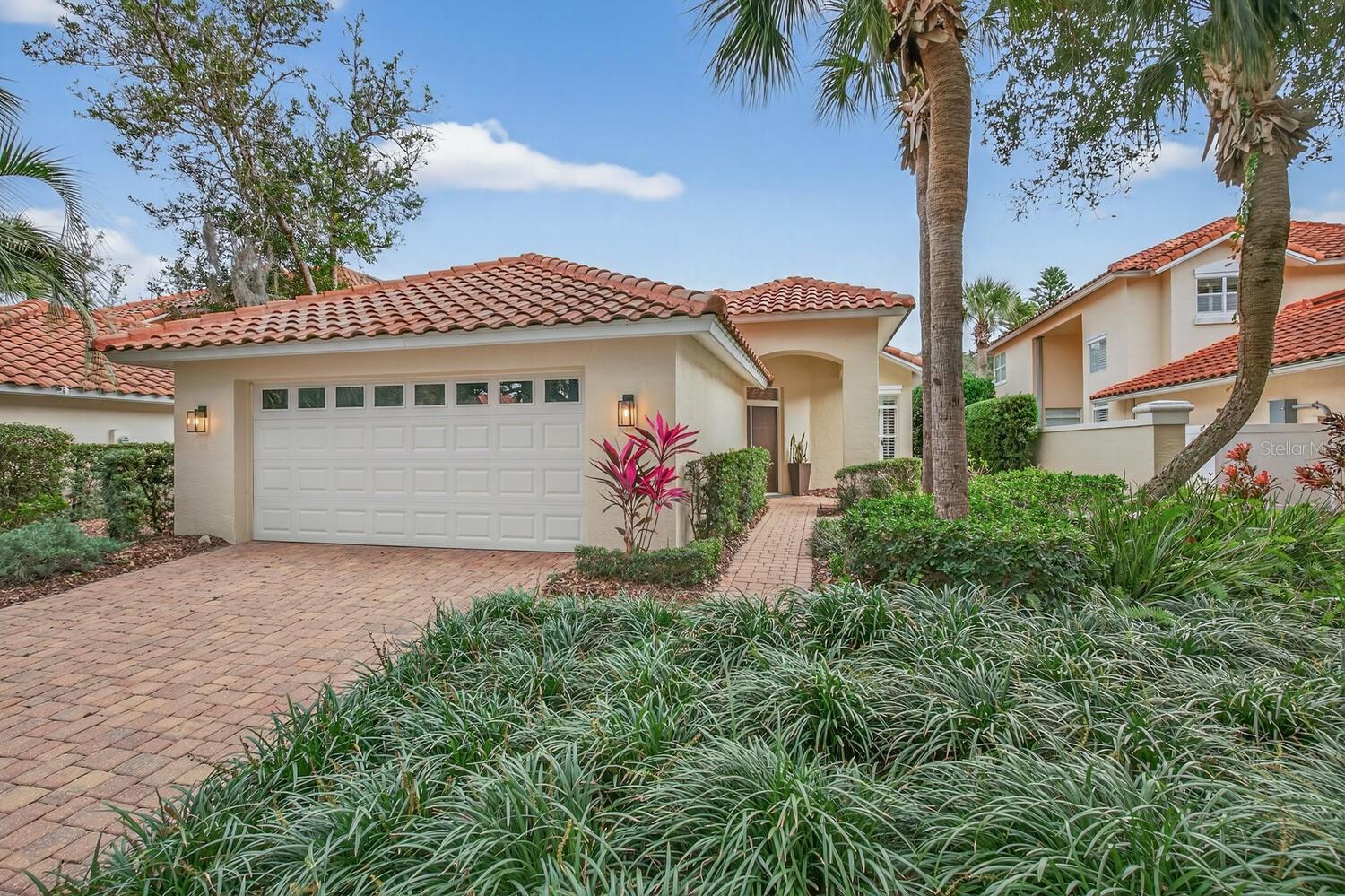 Image 51 of 94 For 8 Monterrey Drive