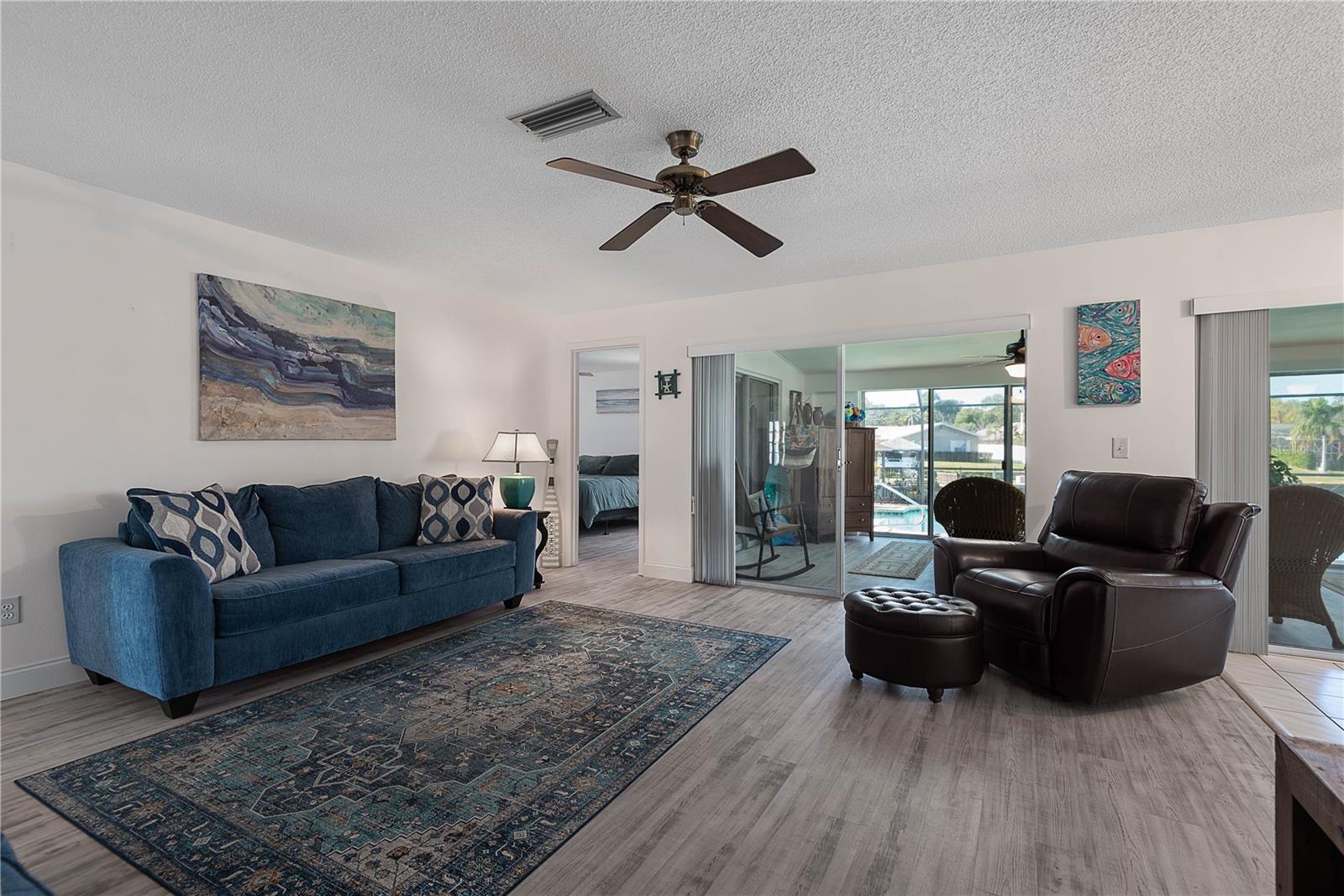 Image 23 of 80 For 31 Fleming Court