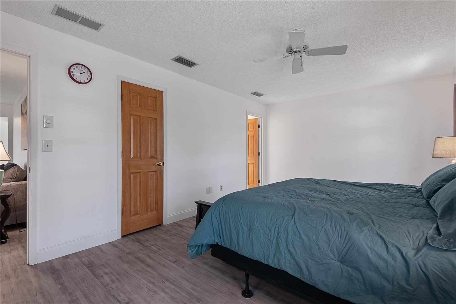 Image 43 of 80 For 31 Fleming Court