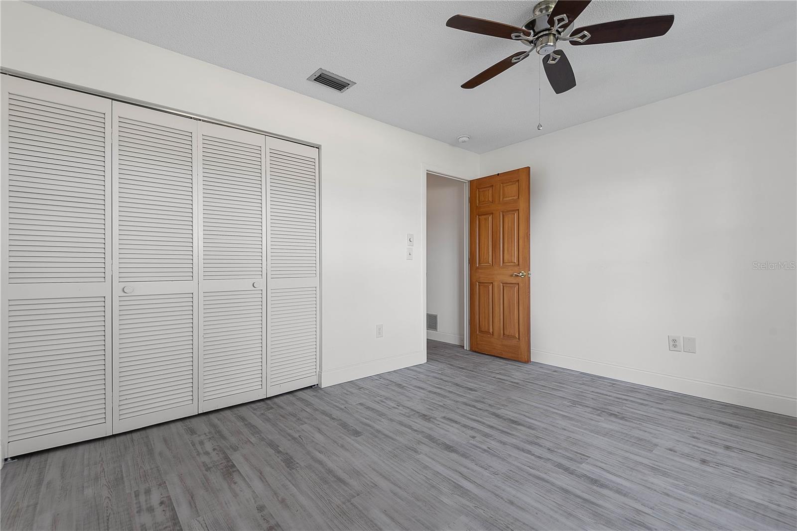 Image 49 of 80 For 31 Fleming Court