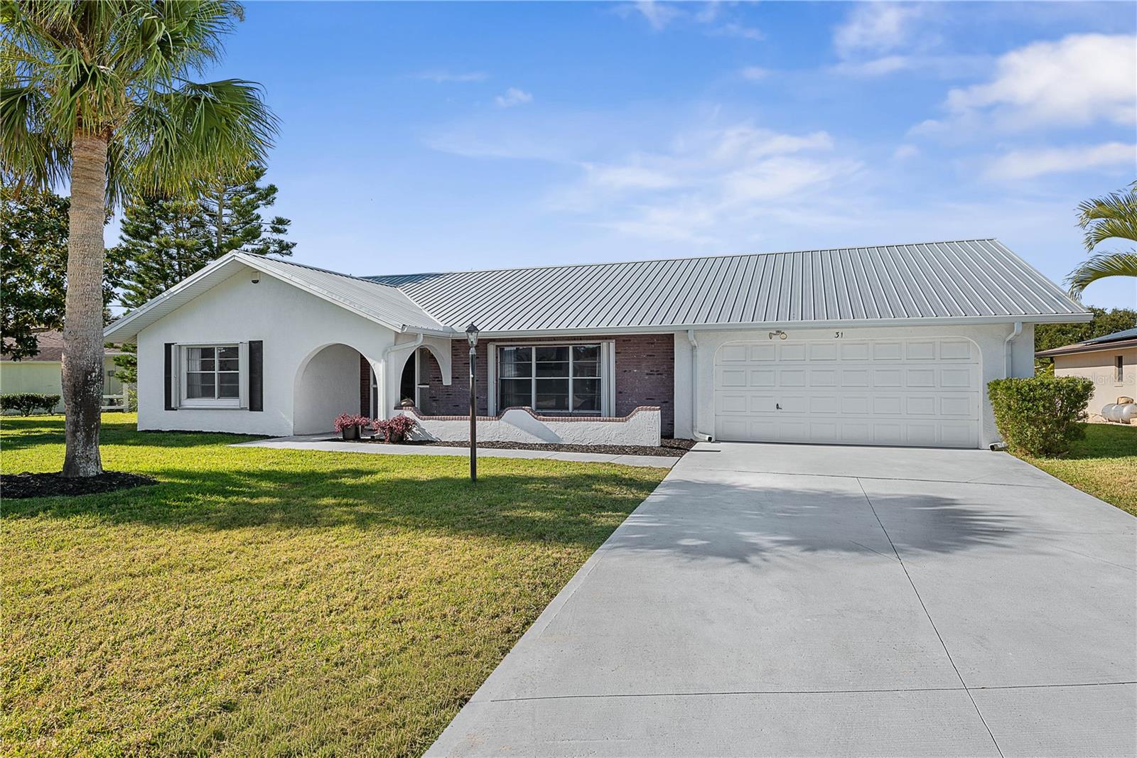 Image 73 of 80 For 31 Fleming Court