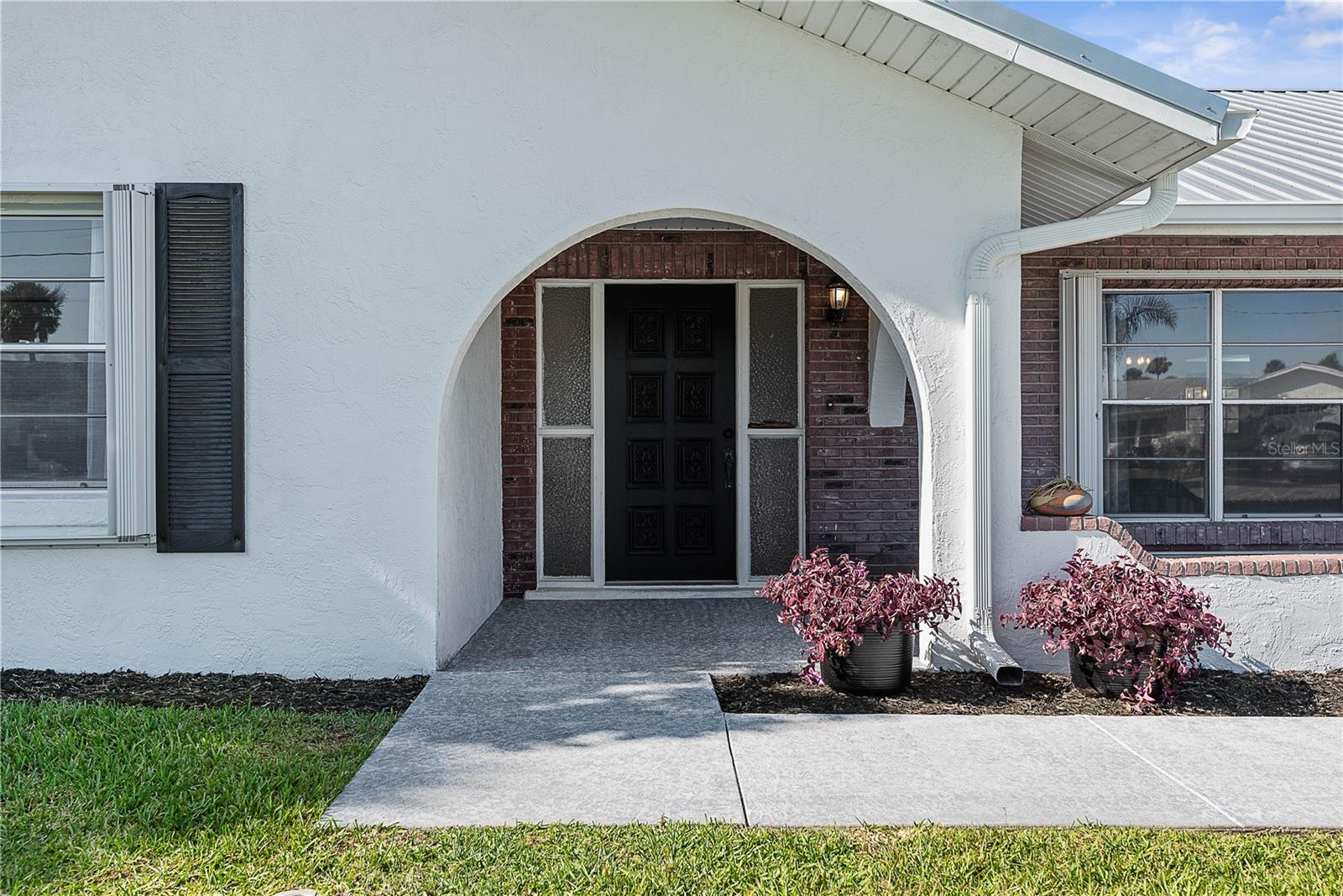 Image 76 of 80 For 31 Fleming Court