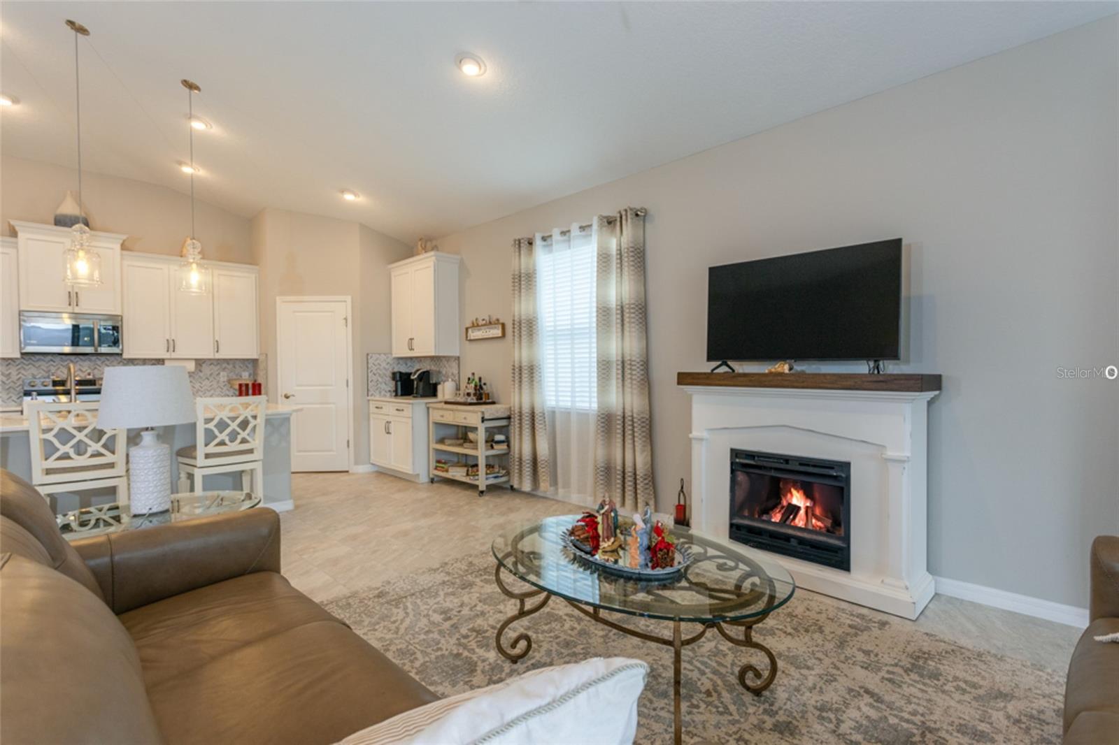 Image 21 of 38 For 21 Tideway Trail