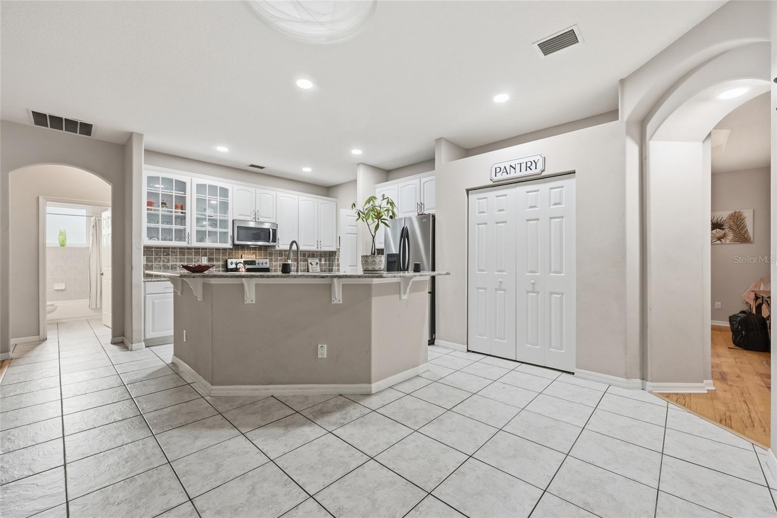 Image 18 of 48 For 57 Pickering Drive