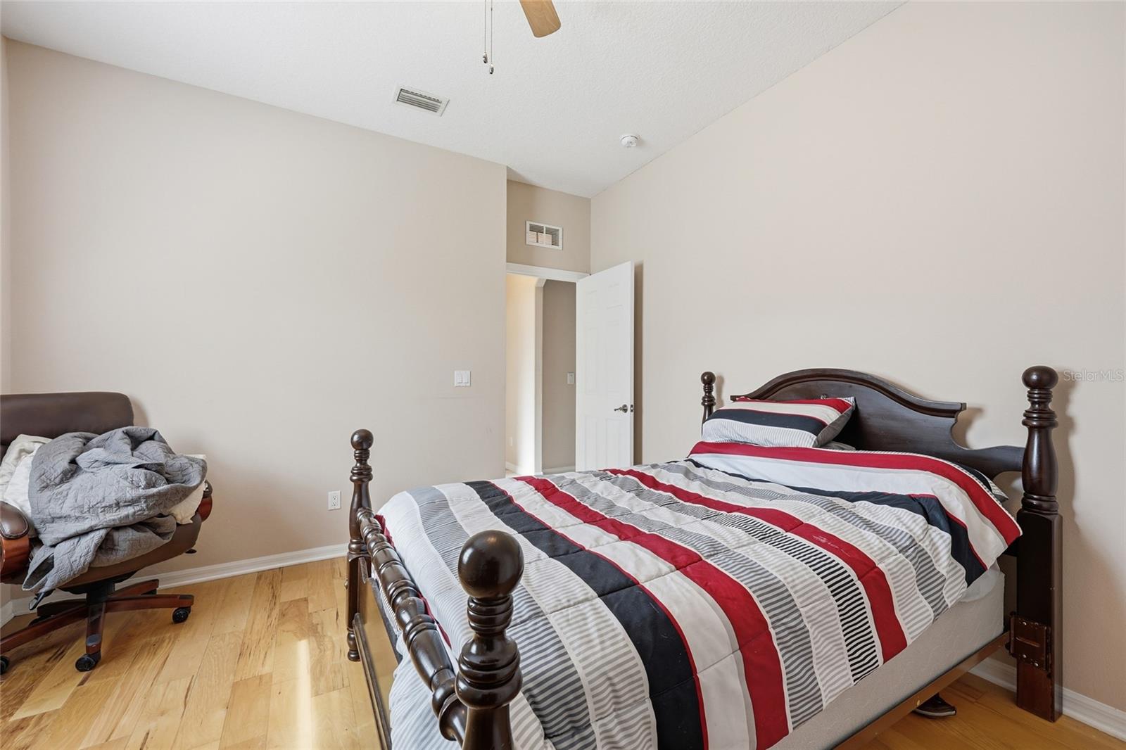 Image 33 of 48 For 57 Pickering Drive